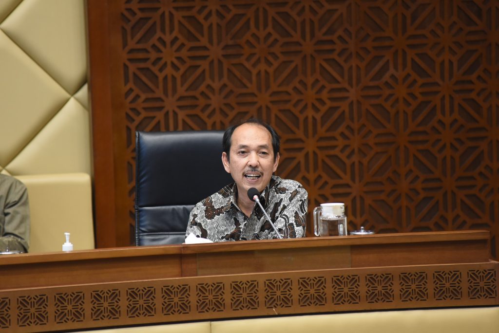 Yanuar Prihatin Wakil Ketua Komisi II DPR RI