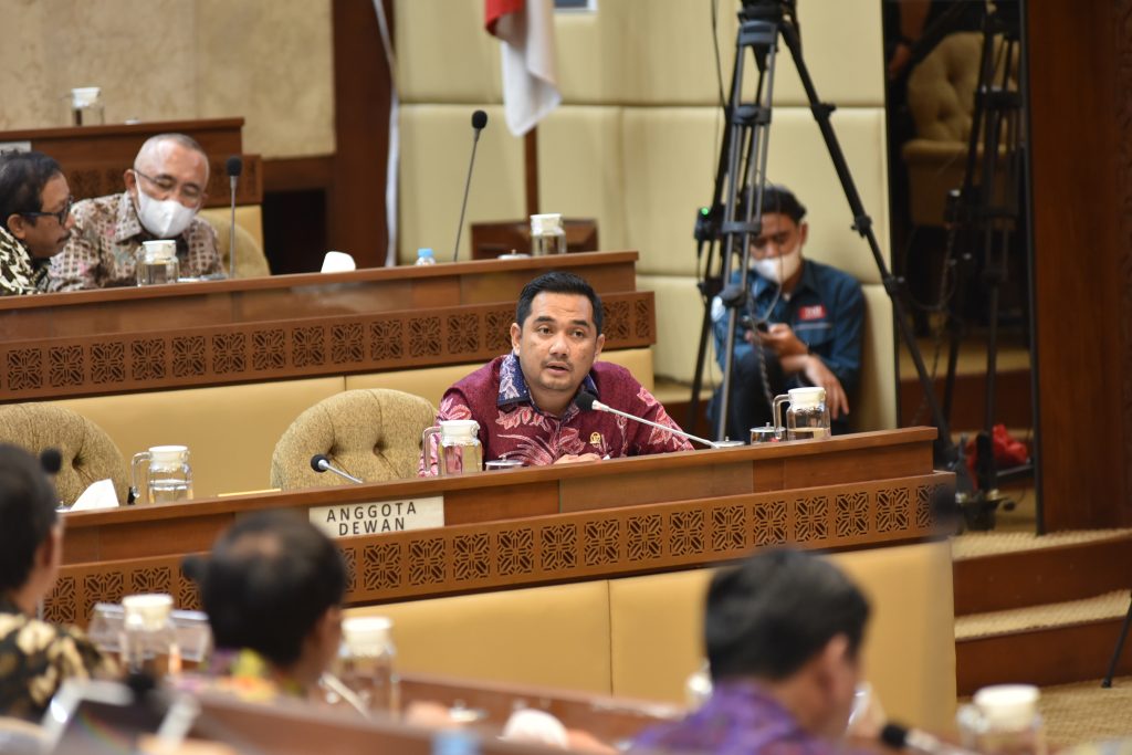 Rifqinizamy Karsayuda Anggota Komisi II DPR RI
