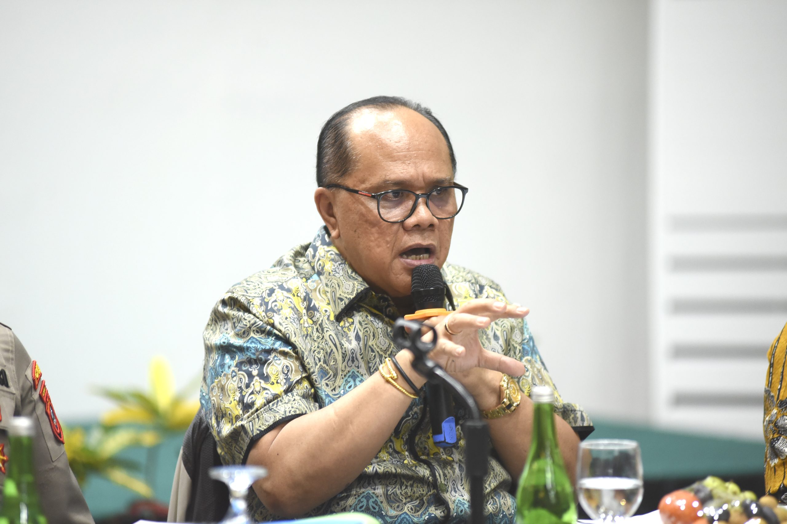 Wakil Ketua Komisi II DPR RI Junimart Girsang saat memimpin Tim Kunjungan Kerja Komisi II DPR RI ke Provinsi Kalimantan Selatan.