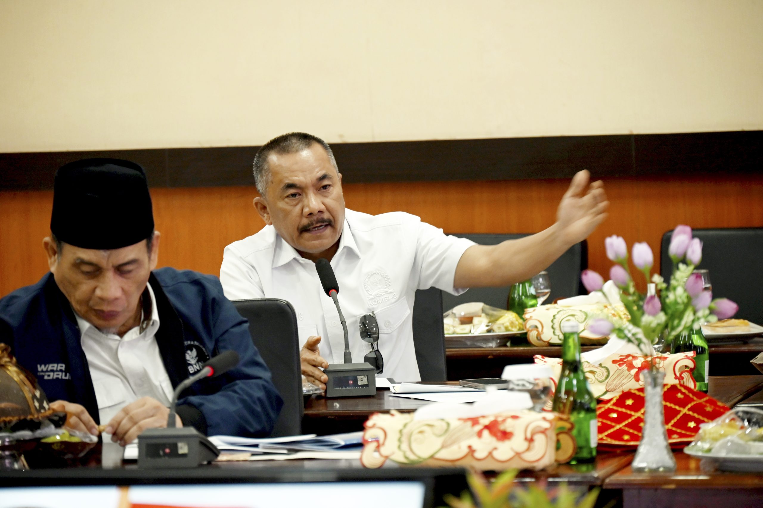 Anggota komisi III DPR RI Sarifudin Suding saat mengikuti pertemuan Kunspik Komisi III DPR RI.