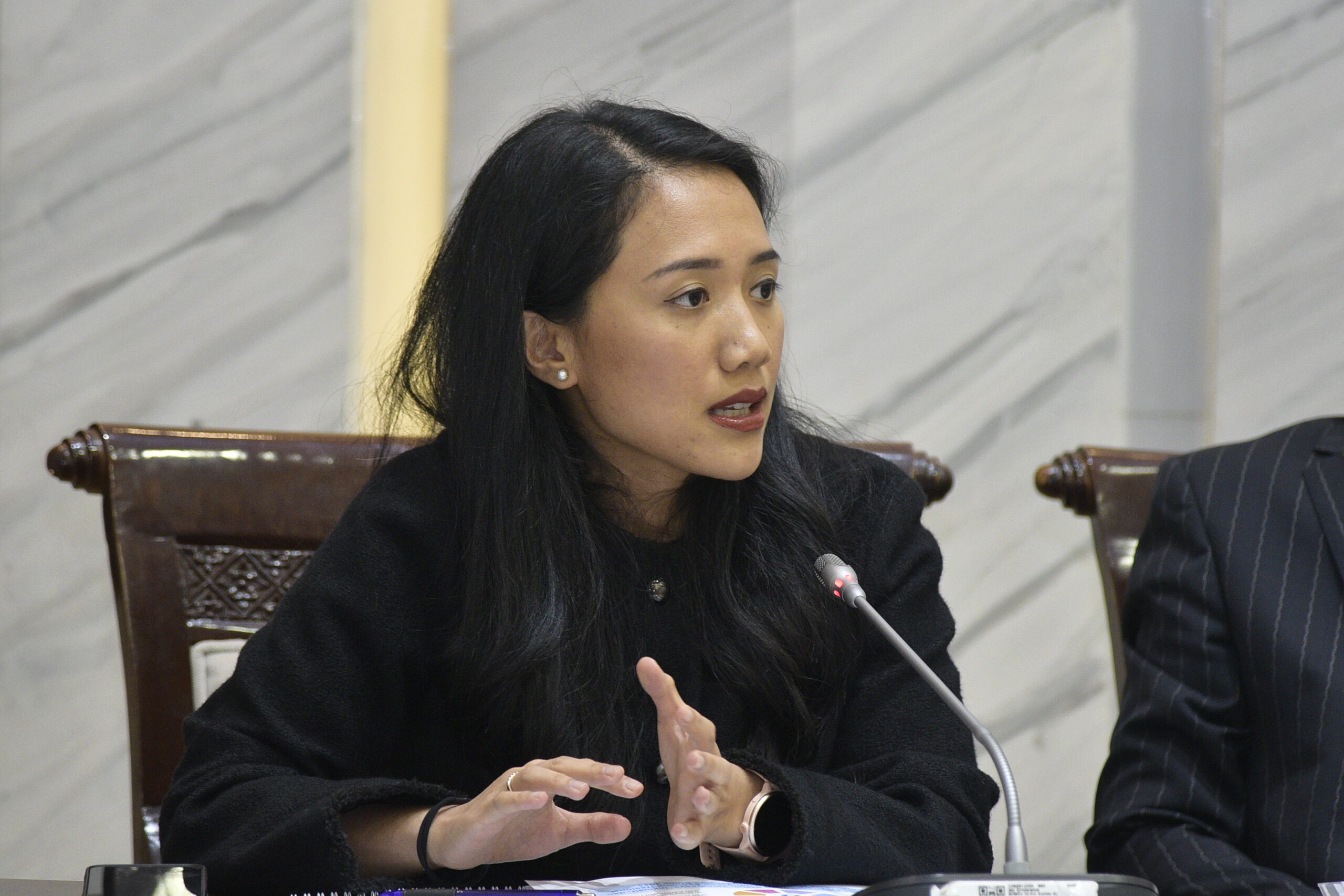 Seleksi Pimpinan OJK, Puteri Komarudin Dorong Kepemimpinan yang Responsif dan Inovatif