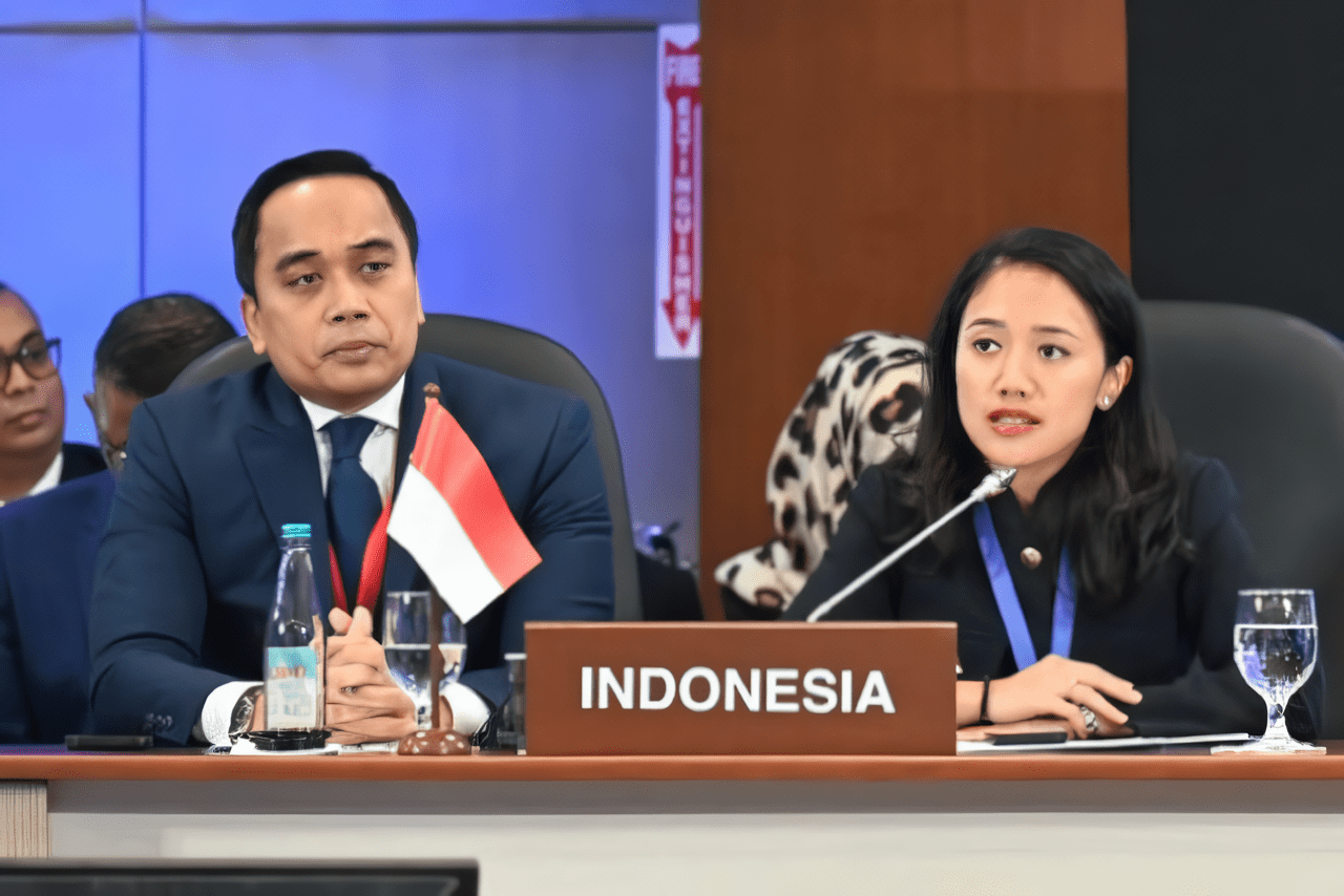 Puteri Komarudin Serukan Krisis Kesehatan Palestina di APPF Filipina