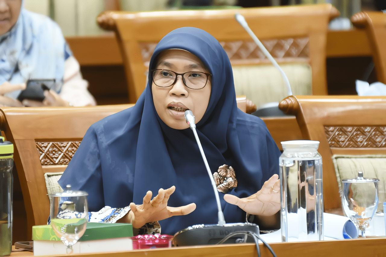 DPR Minta Pemerintah Siapkan Langkah Atasi Lonjakan Covid-19 Jelang Nataru