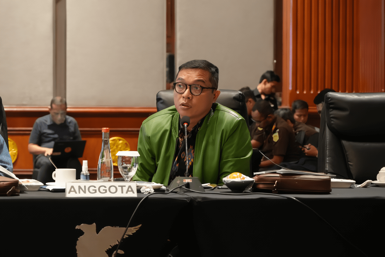 Komisi III Lakukan Pengawasan Kinerja terhadap Mitra di Jawa Timur: Kasus OTT hingga Pemilu 2024