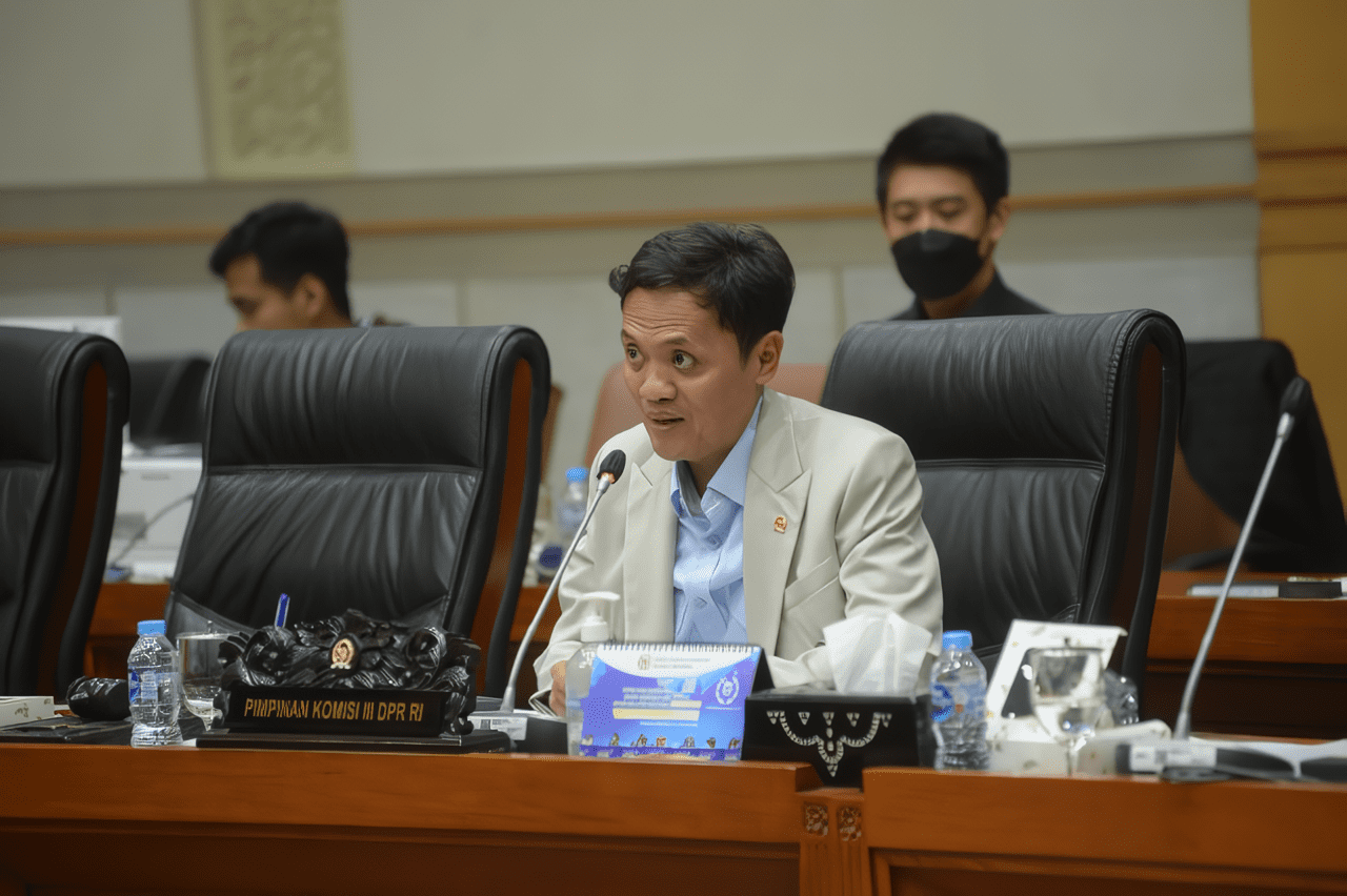 Pertahankan dan Tingkatkan Kinerja Polri