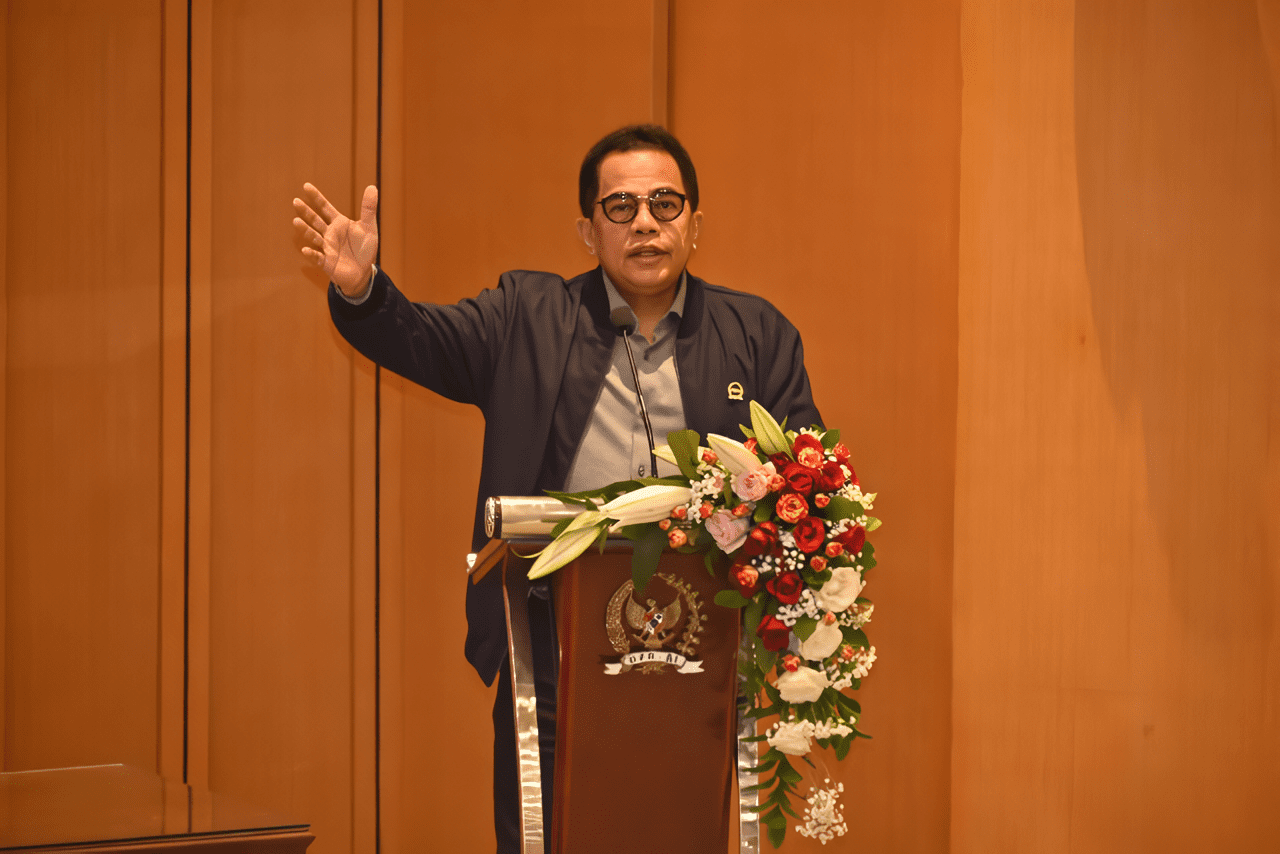 Tidak Sedikit Masyarakat yang Menyamakan DPR RI dengan DPRD