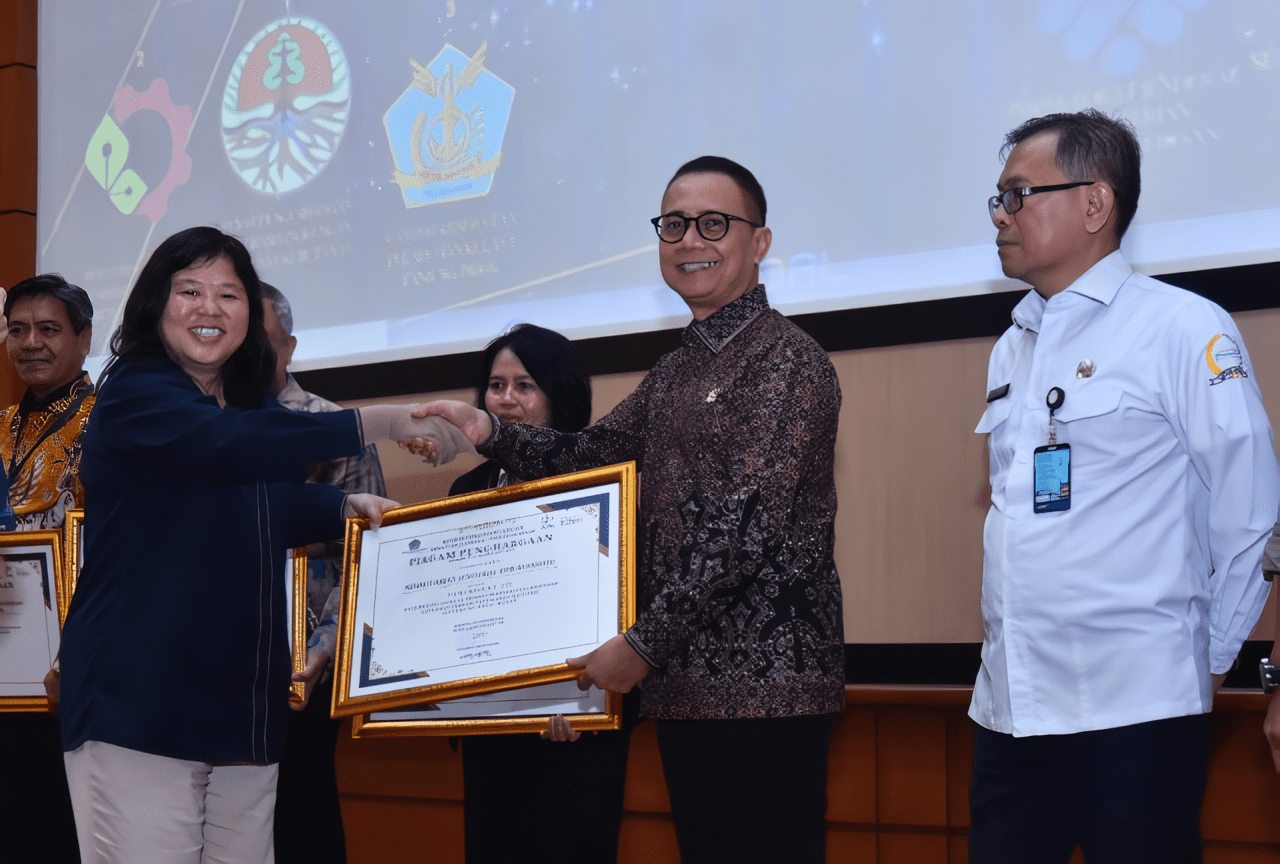 Setjen DPR Raih Dua Penghargaan KPPN Award 2023
