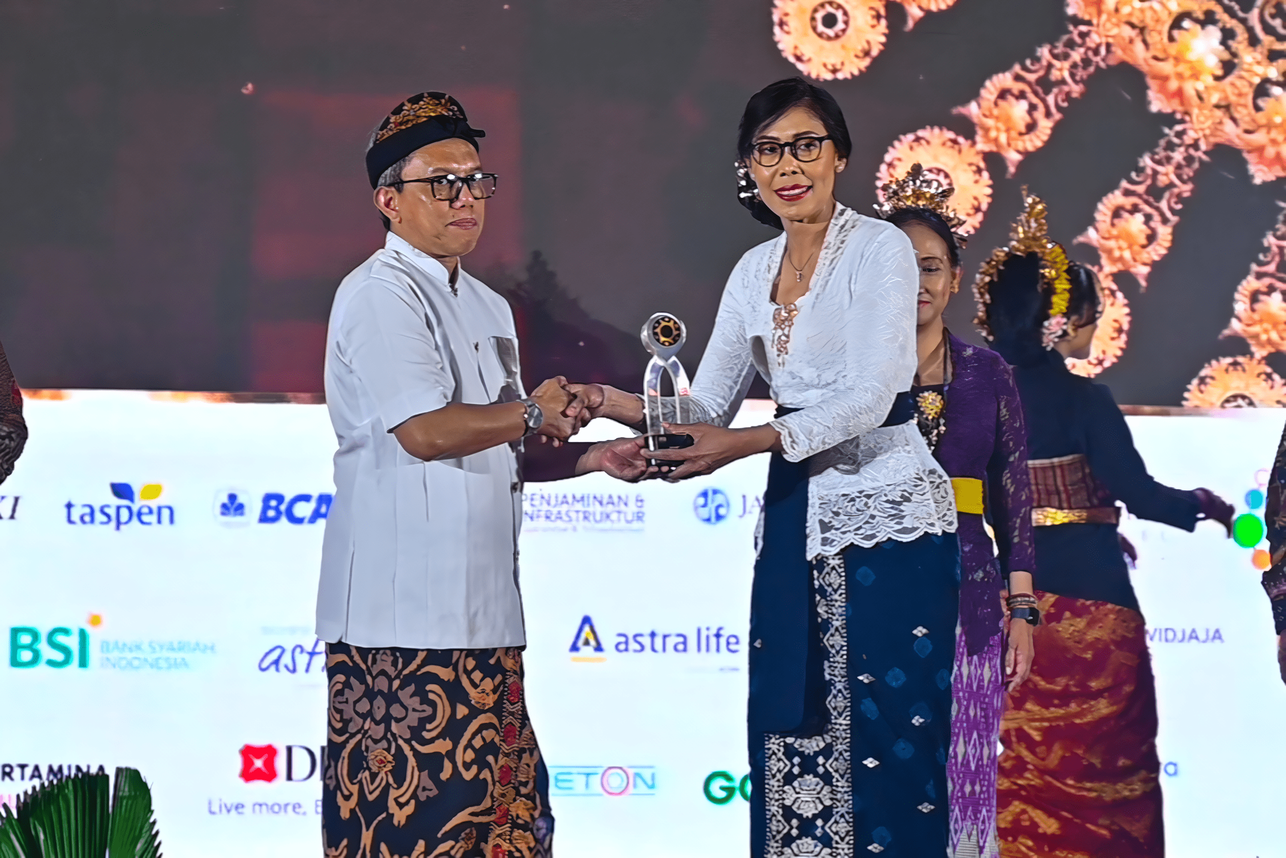 Setjen DPR Raih Prestasi di Ajang ‘Public Relation Award’ 2024