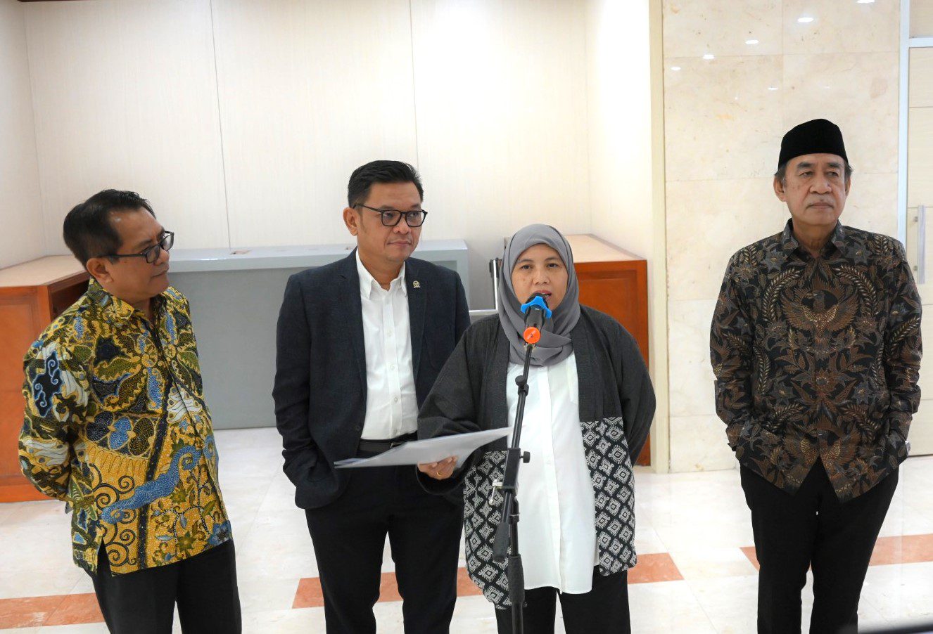 RUU KIA, Komitmen Komisi VIII untuk Kesejahteraan Ibu dan Anak