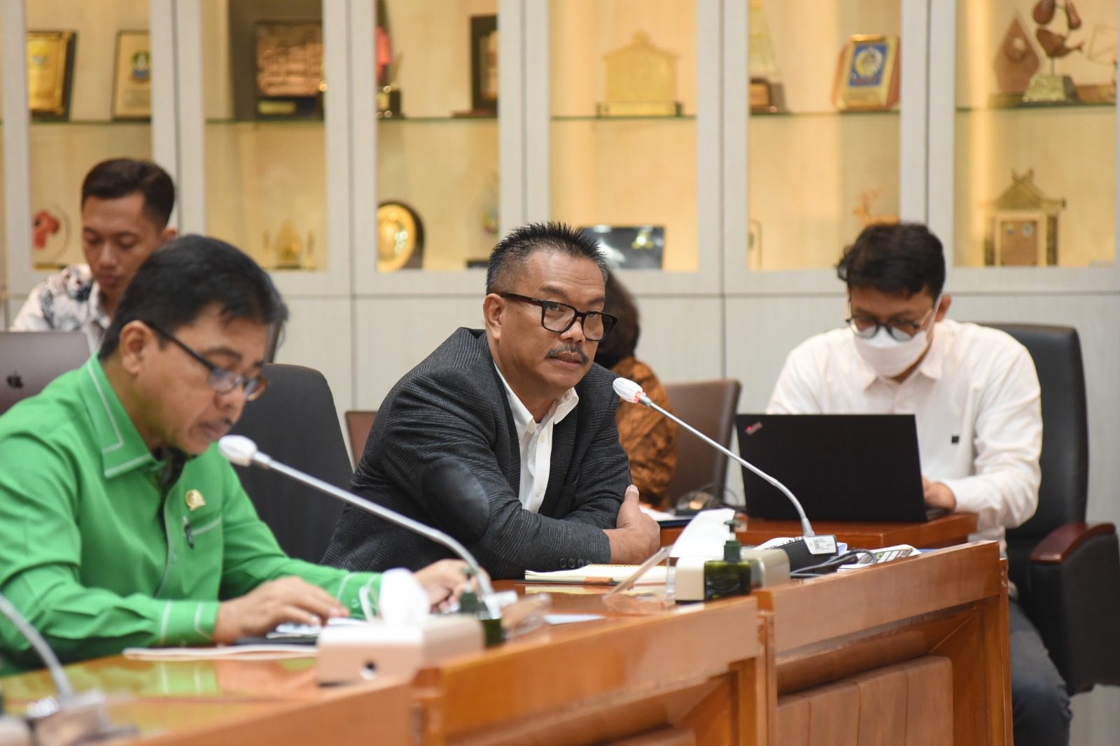 Edy Wuryanto Usulkan Perubahan Permenaker Soal Pemberian THR Jadi H-14