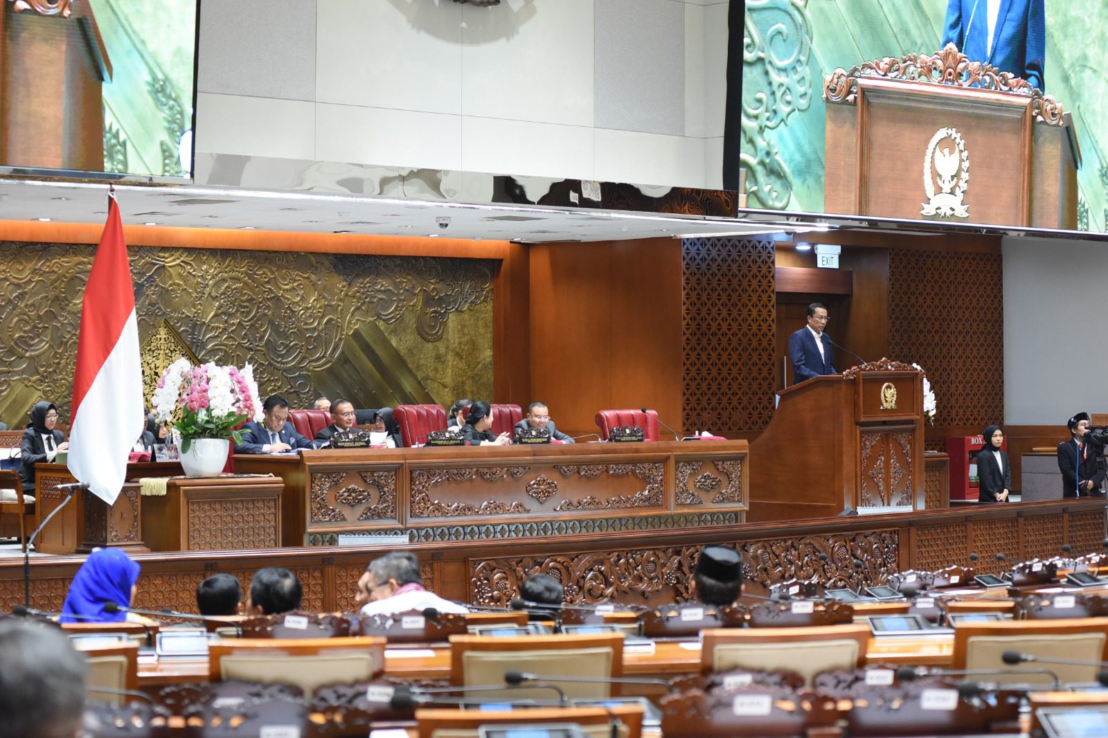 Rapat Paripurna DPR RI Sahkan UU Daerah Khusus Jakarta