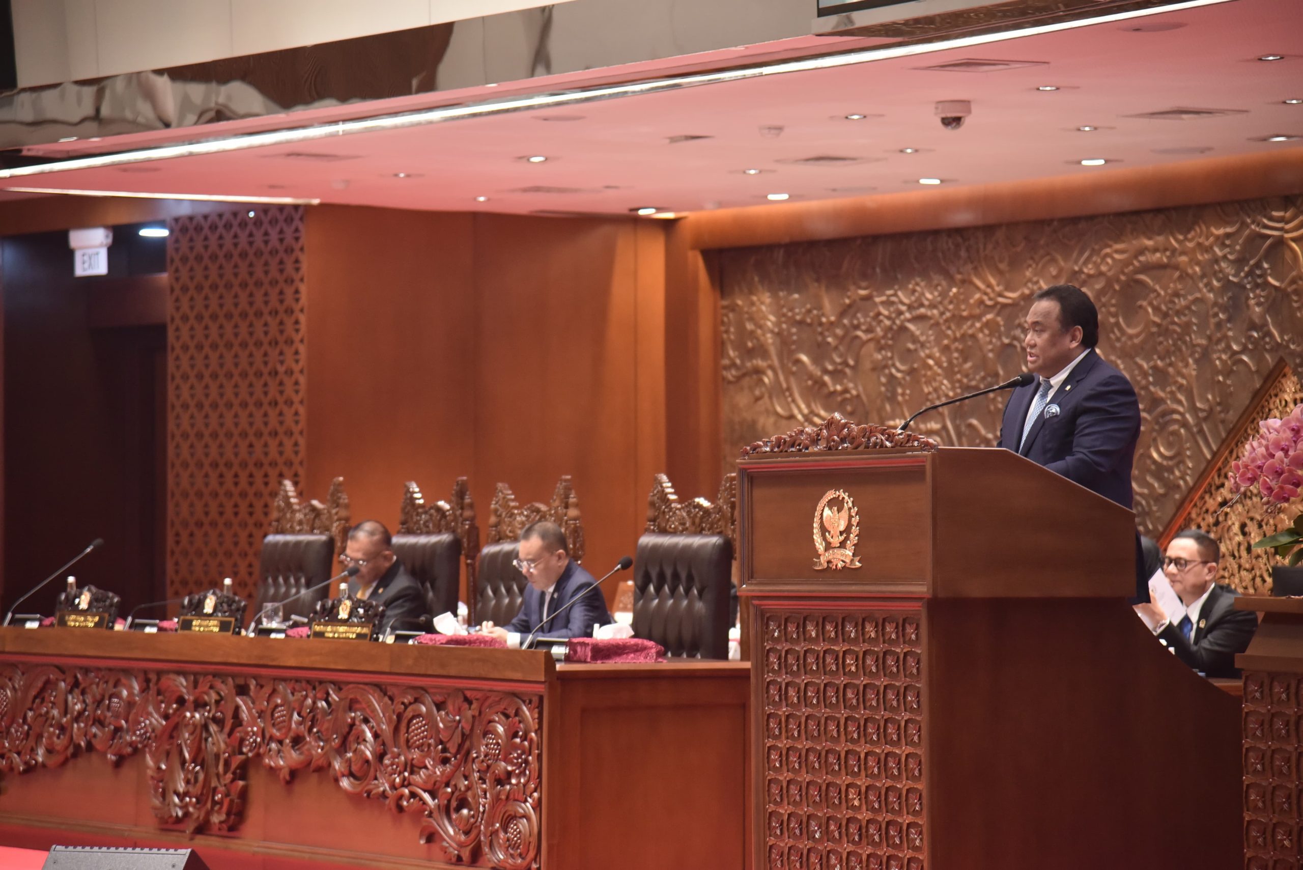 DPR Komitmen Selesaikan Pembahasan 43 RUU