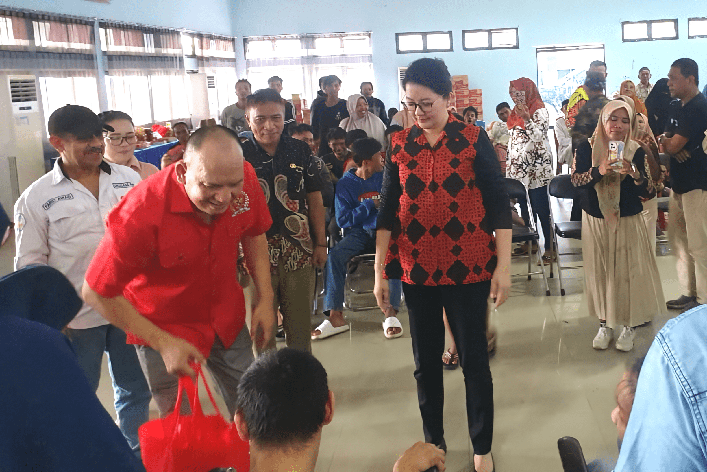 Bersama Sentra Nipotowe, Matindas Salurkan Bantuan ATENSI di Kabupaten Poso