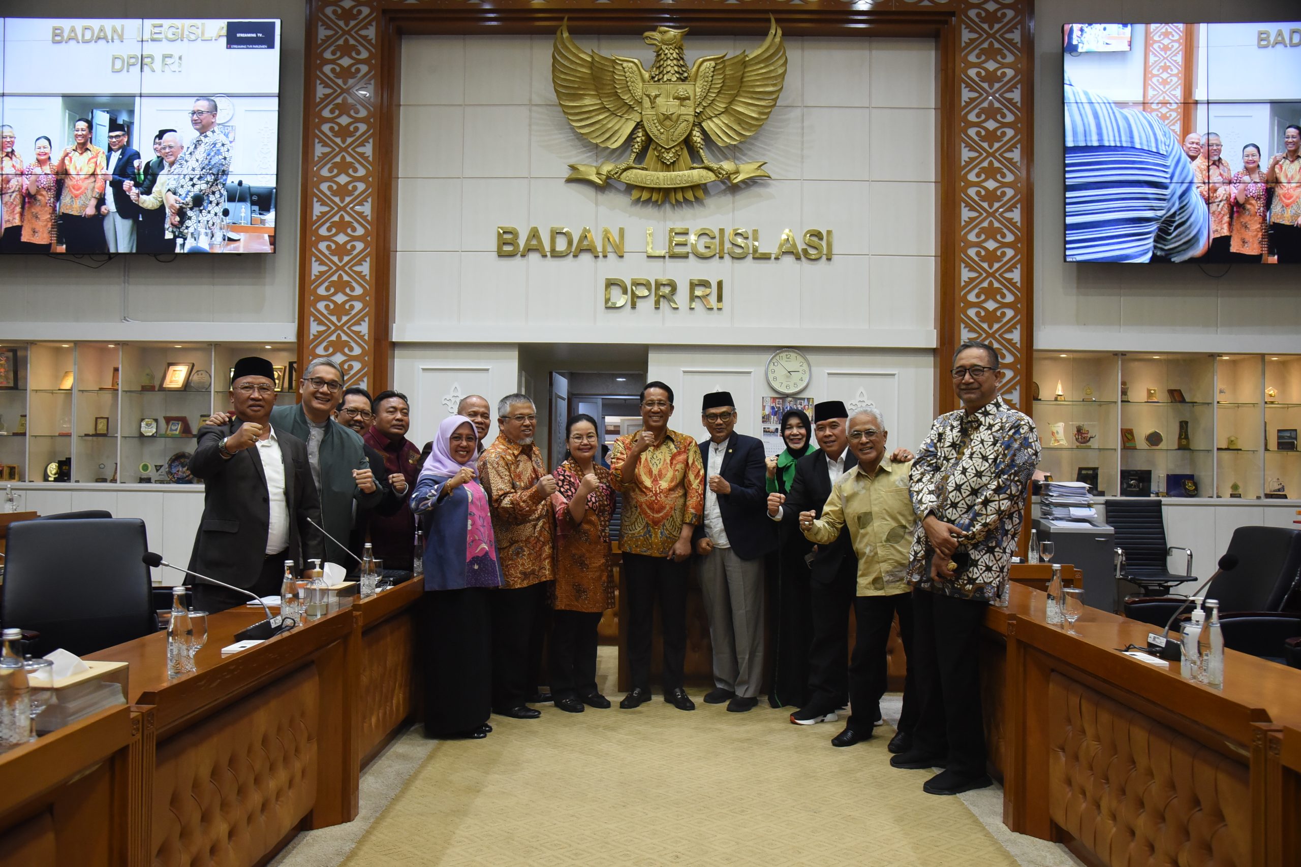 Baleg DPR RI Gelar Rapat Pleno Harmonisasi RUU Kepariwisataan Usulan Komisi X