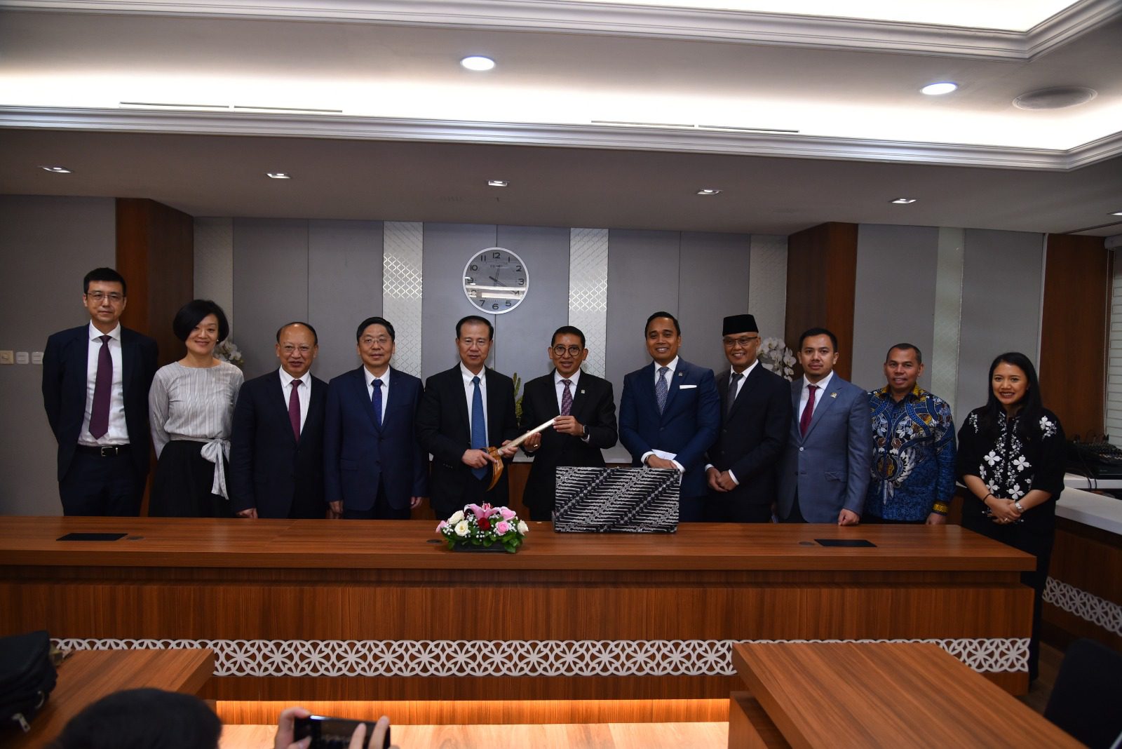 DPR RI-Parlemen China Bahas Potensi Kerja Sama Perdagangan Hingga Kereta Cepat