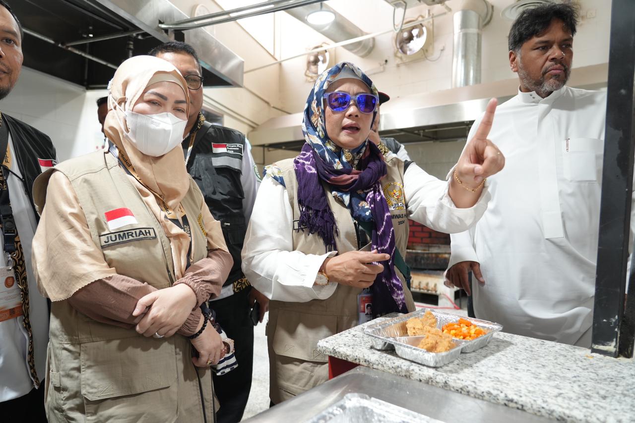 Timwas Haji Minta Selidiki, Pengalihan Setengah Kuota Tambahan Haji Reguler 2024