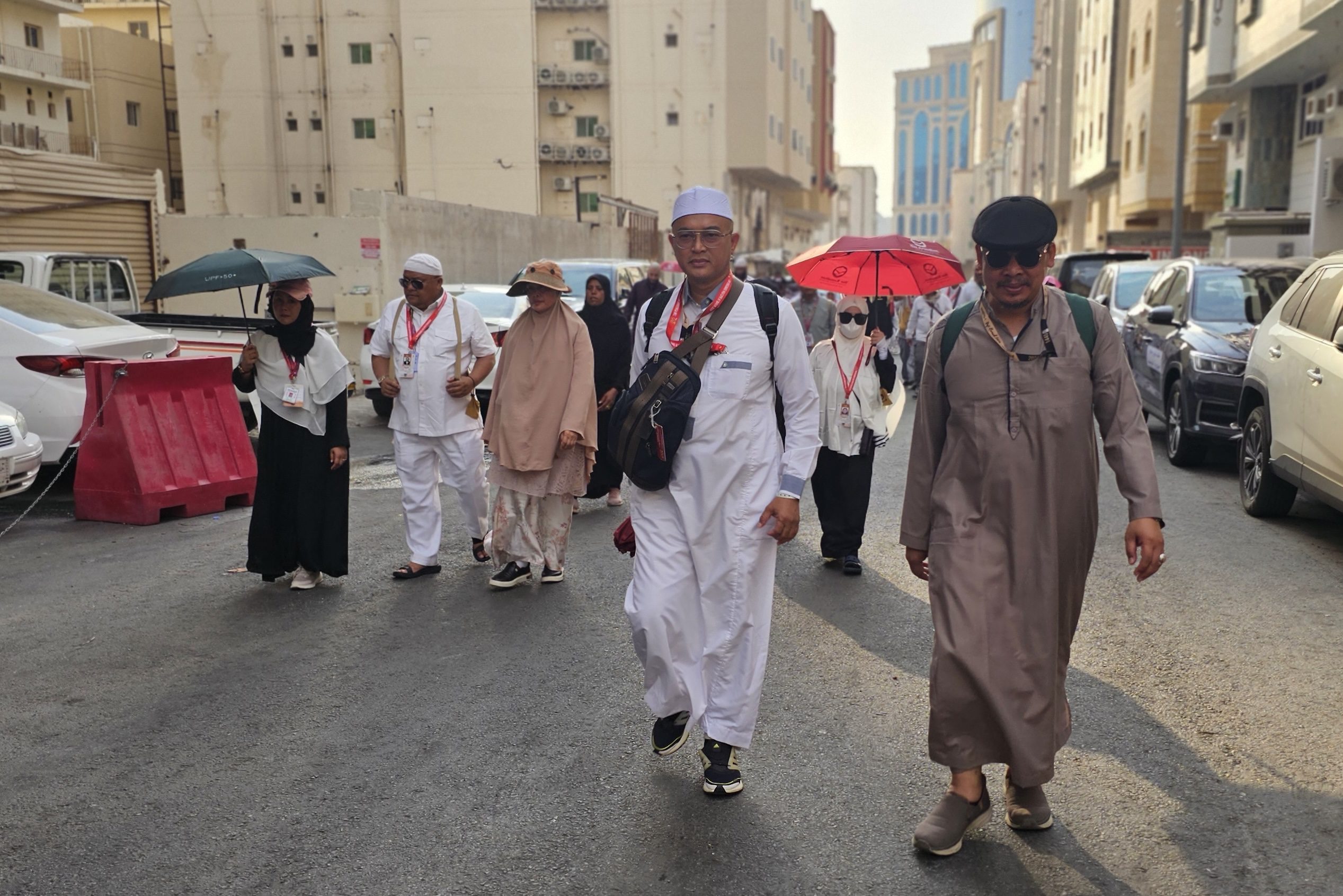 Jemaah Haji Plus Ditipu Biro Travel, Timwas Haji: Kemenag Harus Evaluasi Besar-besaran