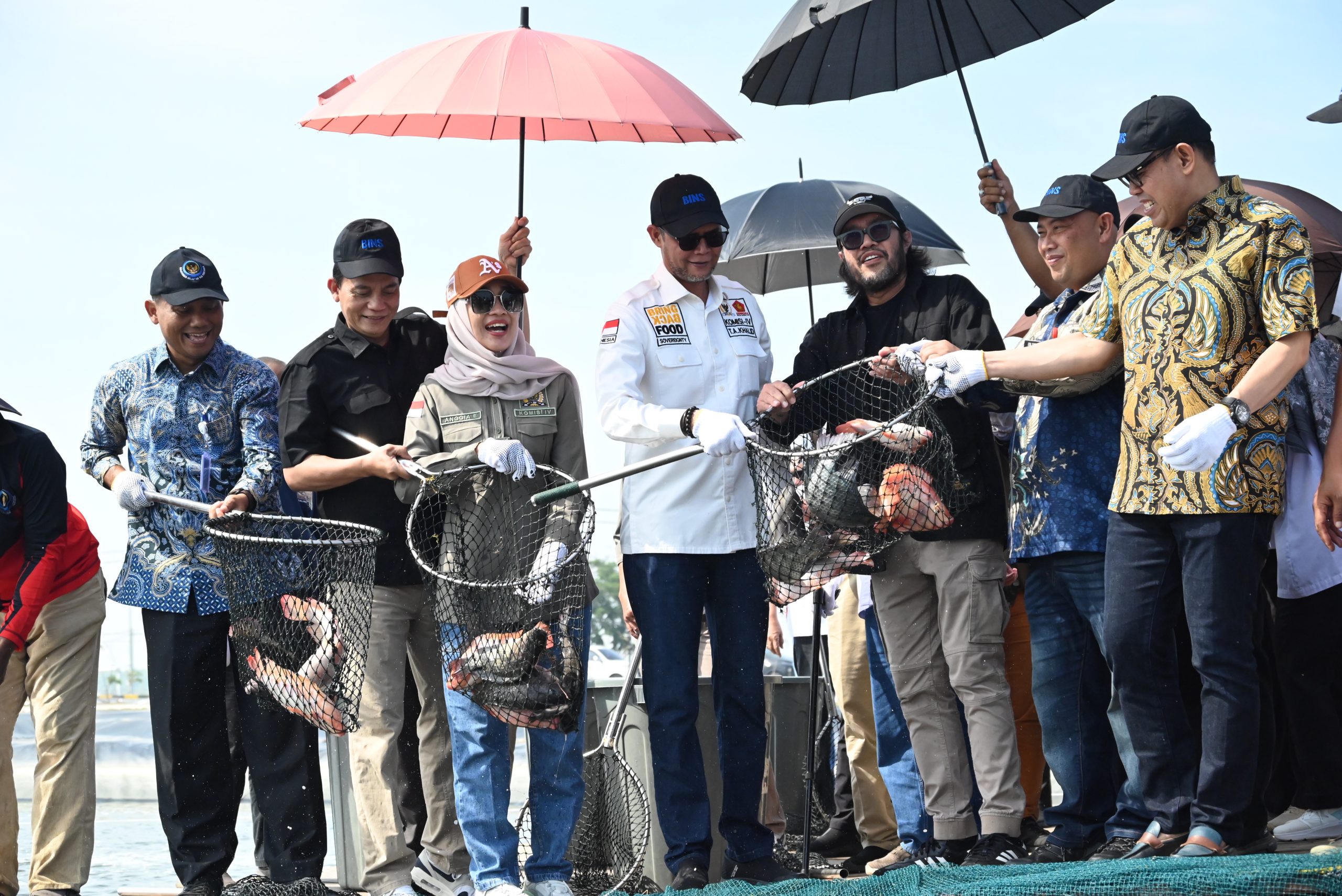 Budidaya Ikan Nila Salin Karawang Diharapkan Berdampak Positif Bagi Masyarakat