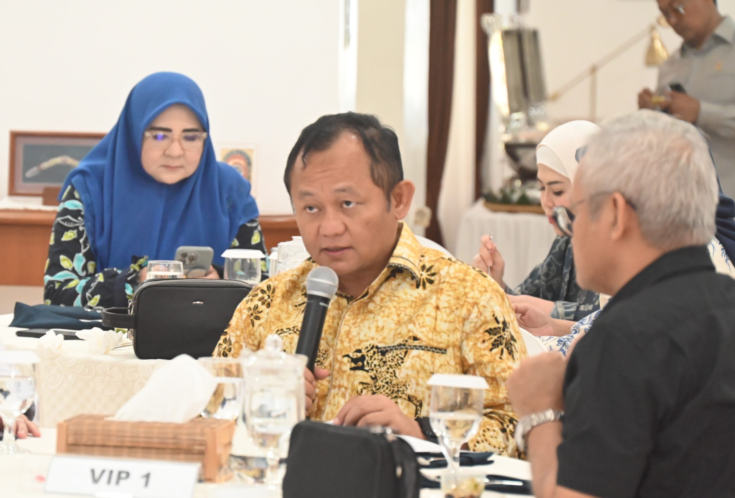 Panja Timah Komisi VI Desak Evaluasi Pertambangan Timah