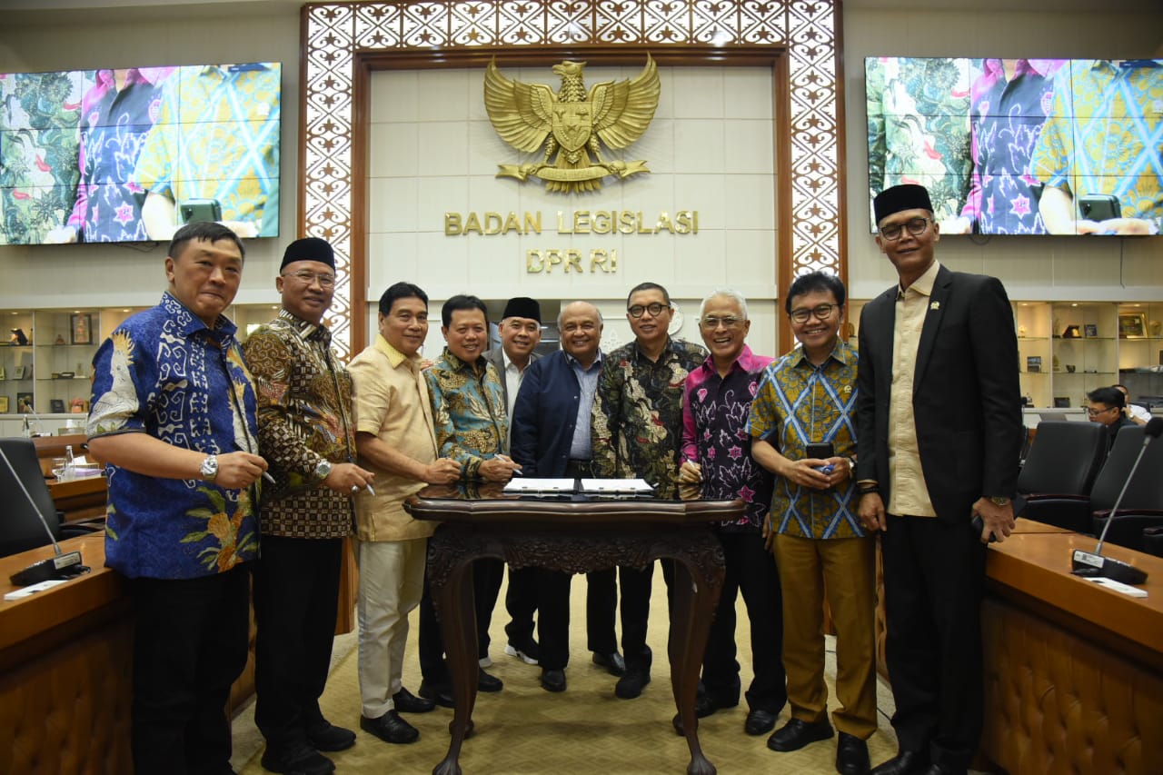 Baleg Setujui Harmonisasi 27 RUU Kabupaten/Kota di Provinsi Sulteng, Sulsel, Sulbar