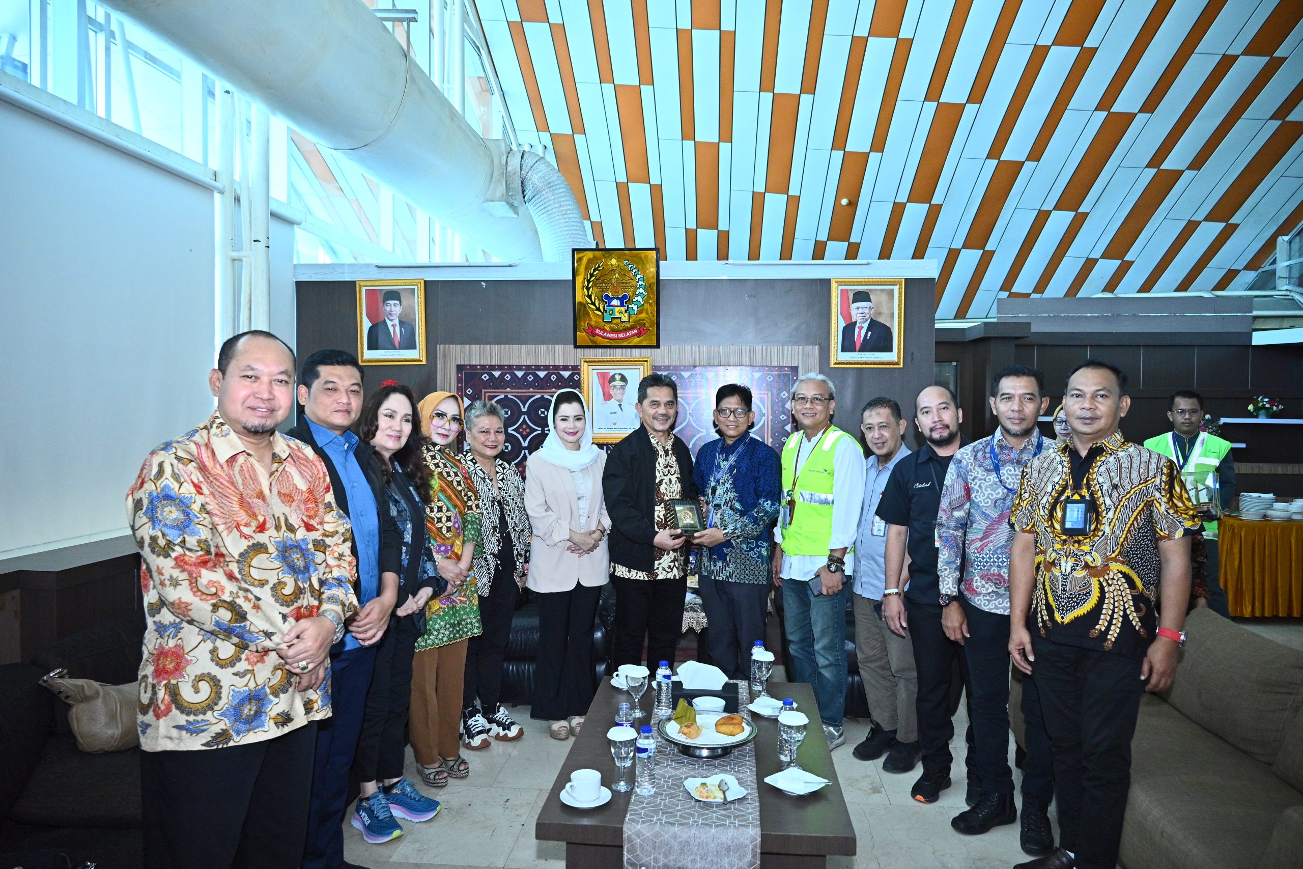 Kunjungi Bandara Sultan Hasanuddin, BURT Evaluasi Layanan Joumpa, Siap Hadapi DPR Periode Baru