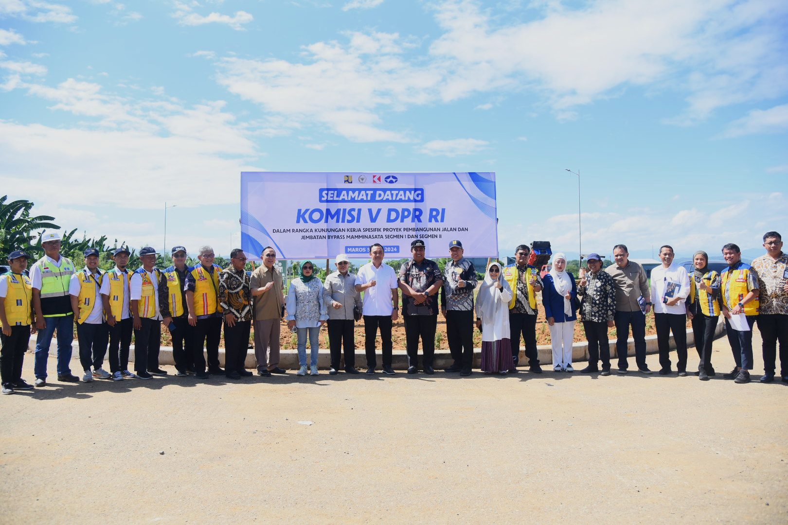 Komisi V Tinjau Proyek Bypass Mamminasata, Bakal Rampung 2024 Sesuai Target