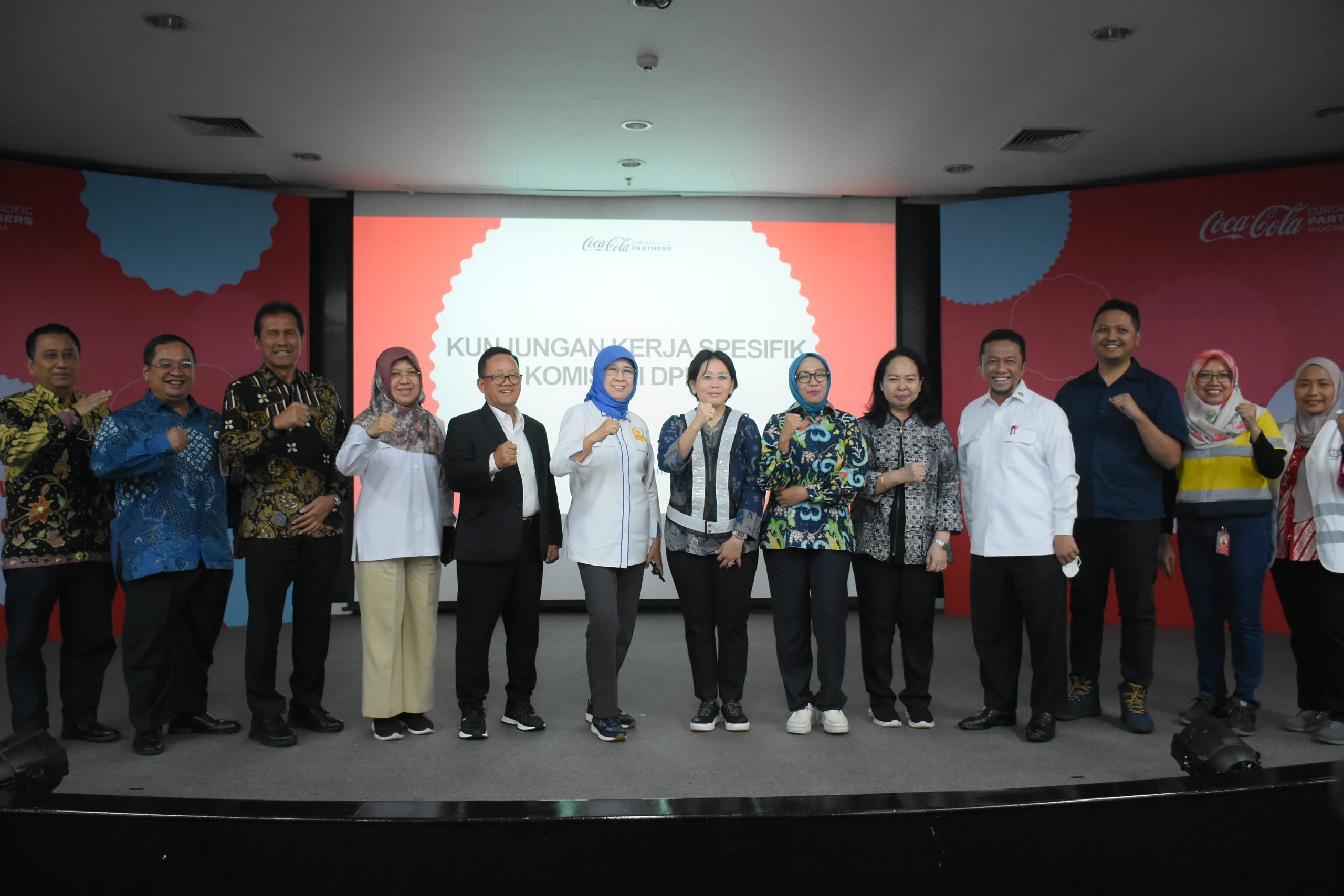 Pemerintah Perlu Perbaiki Hambatan Birokrasi Pemasangan PLTS Atap