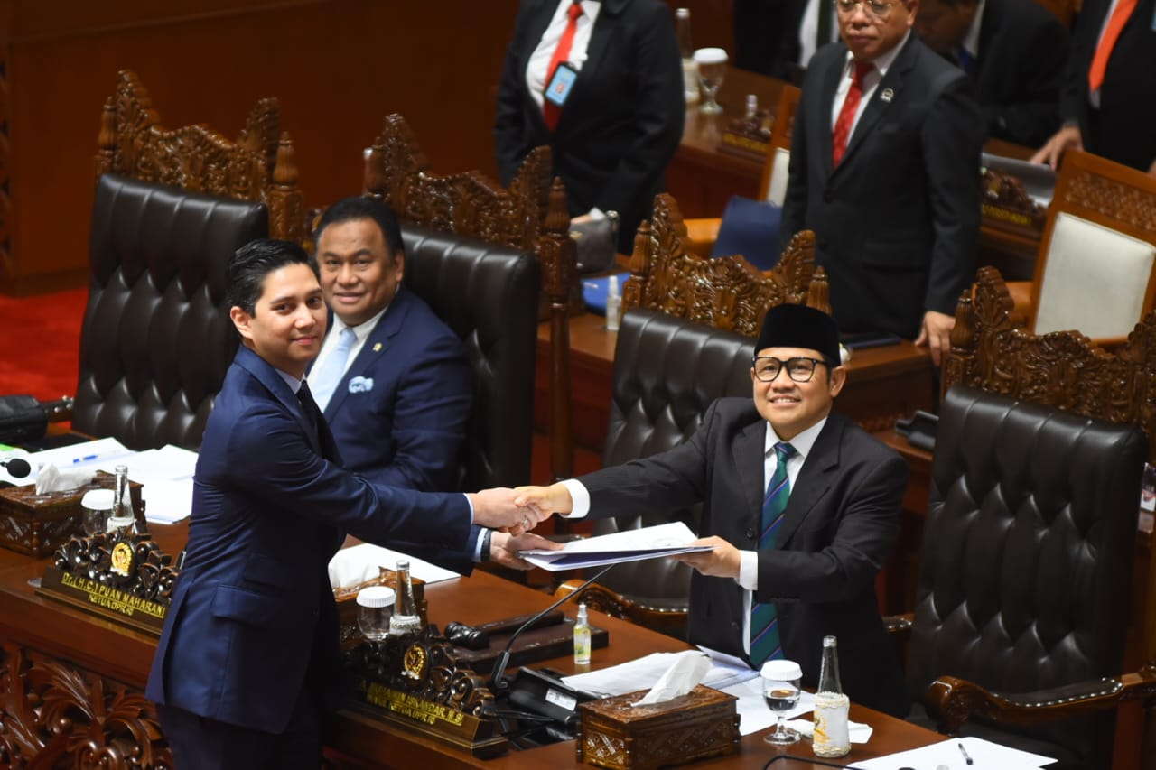 DPR RI Sahkan RUU KSDAHE Menjadi UU