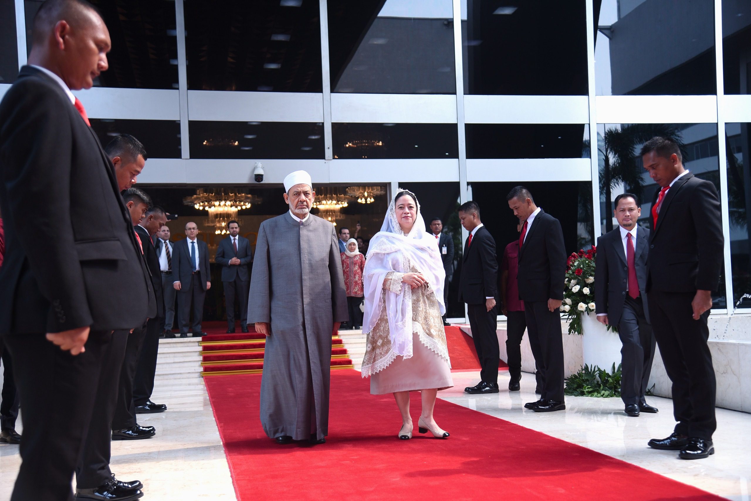 Di Hadapan Imam Besar Al-Azhar Mesir, Ketua DPR RI Sampaikan Pesan Damai untuk Palestina