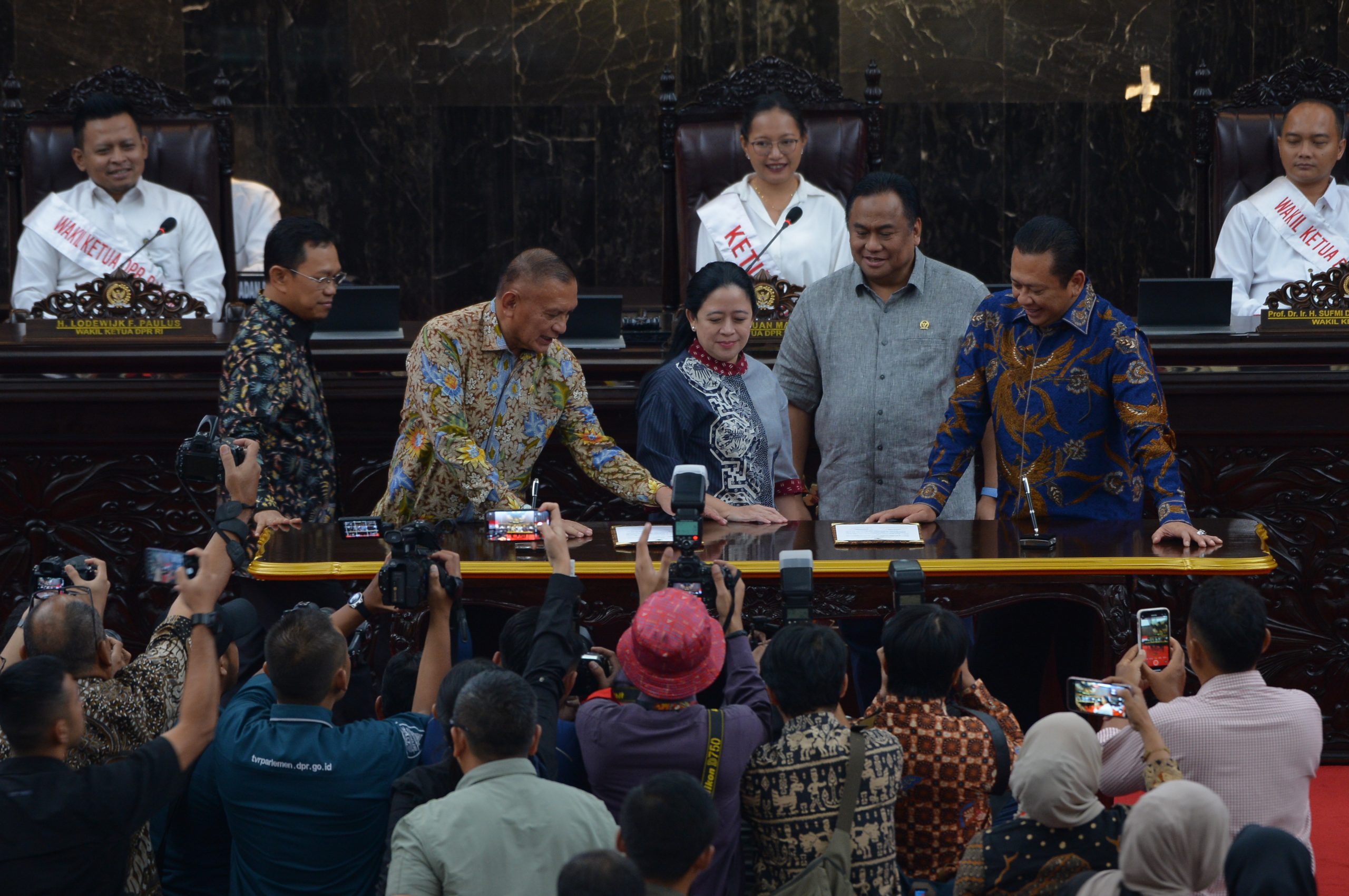 Tinjau Lokasi, Puan Pastikan Kesiapan DPR Gelar Sidang 16 Agustus