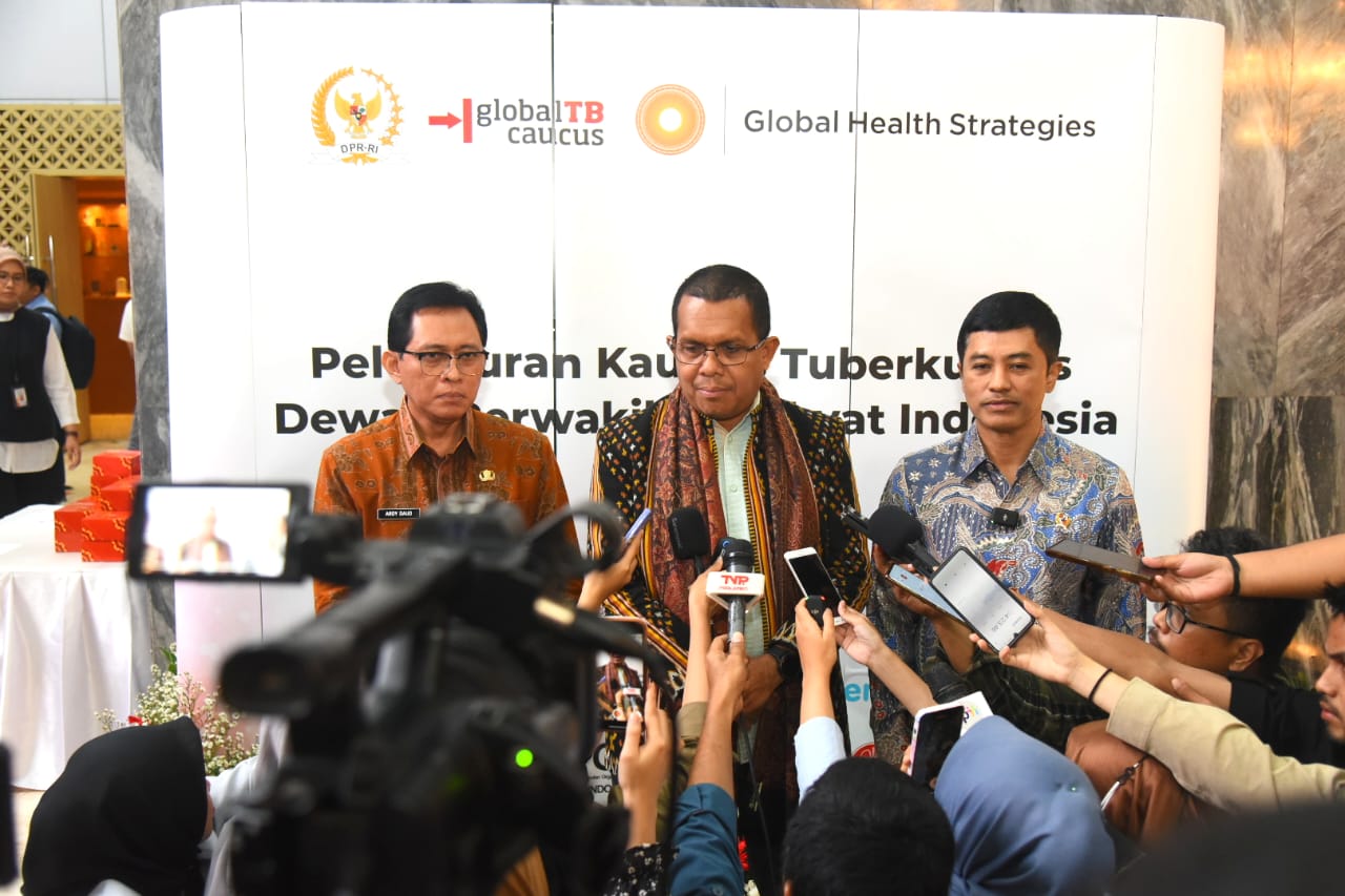 Eliminasi TBC Demi Indonesia Jadi Kuat, DPR Luncurkan Kaukus Tuberkulosis