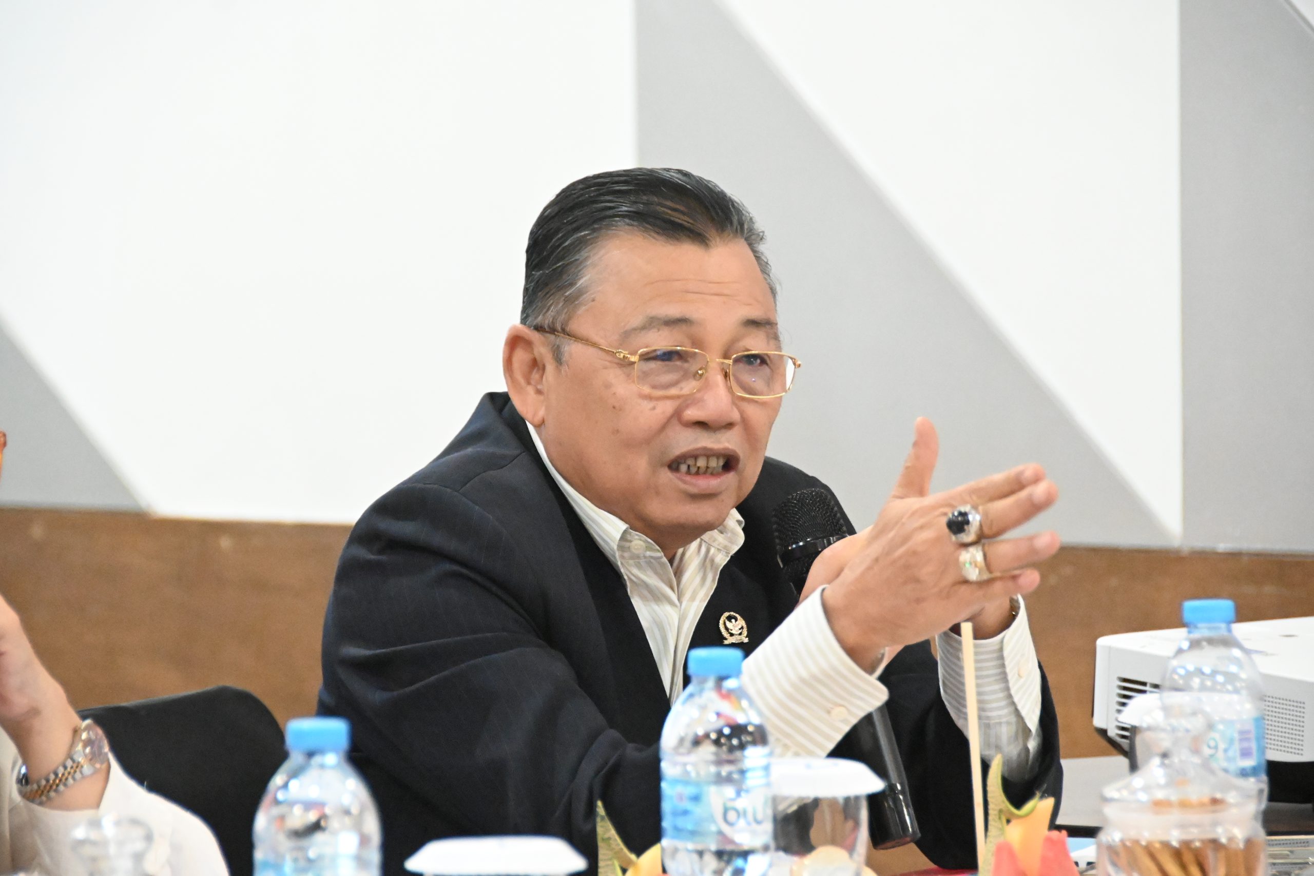 Legislator Soroti Permasalahan Tanah yang Berkaitan dengan Masyarakat di Kalbar