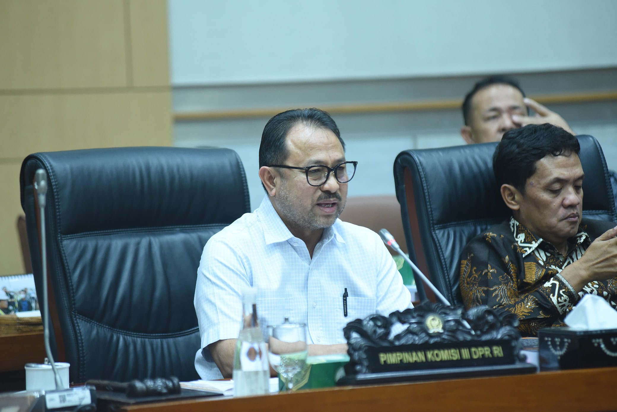 Komisi III Soroti Diskresi dalam Pemilihan Calon Hakim Agung