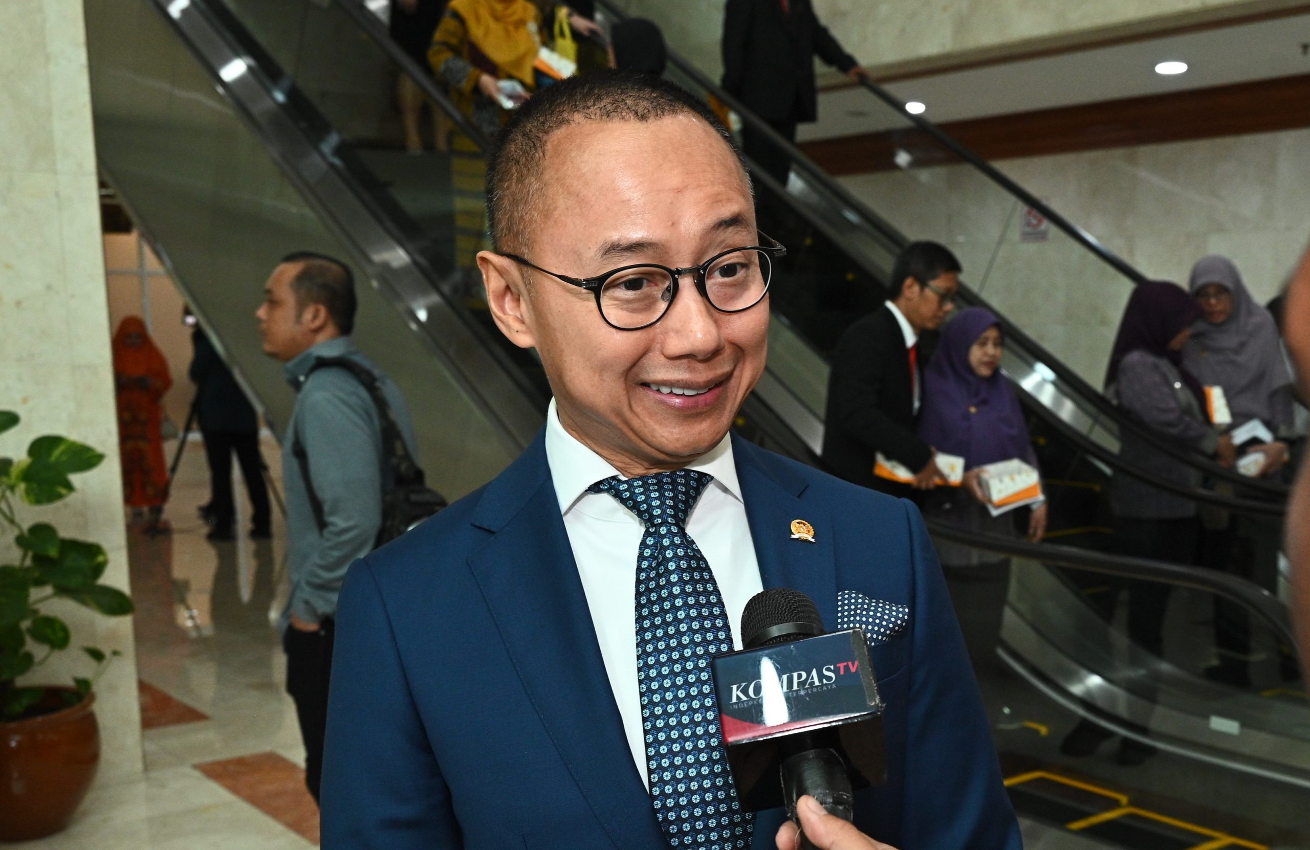 Edy Soeparno Ajak Seluruh Anggota DPR Terus Ada di Tengah Masyarakat