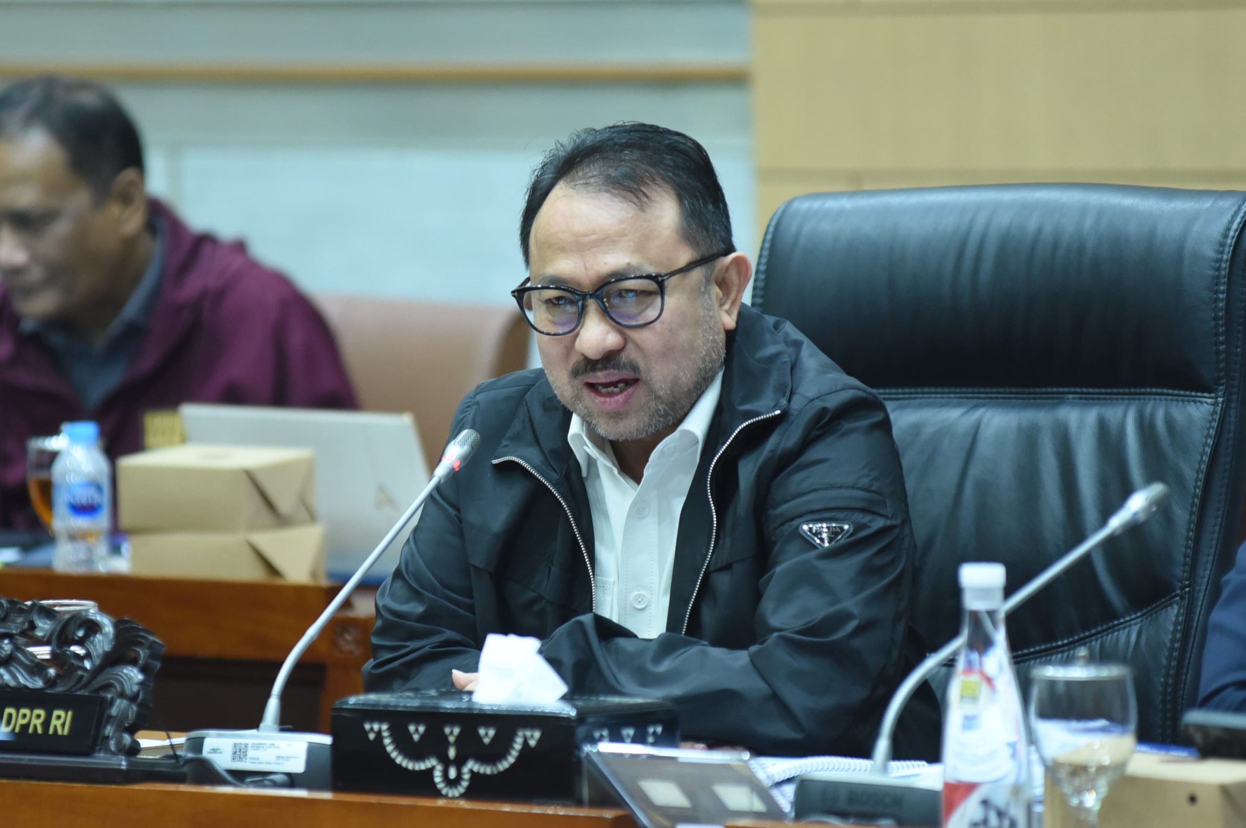 Sanksi Tegas KY terhadap Tiga Hakim PN Surabaya Langkah Penting Penegakan Etika Peradilan