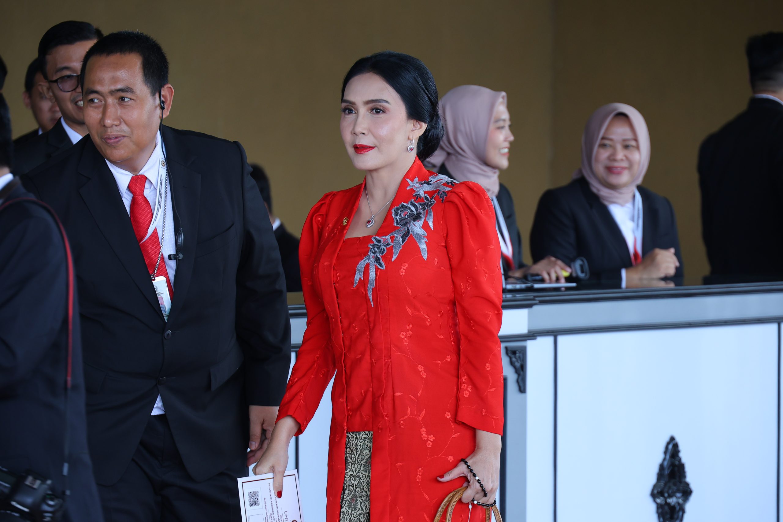 Rieke Soroti Komitmen Prabowo Setia Pada Konstitusi: Bukan untuk Kepentingan Pribadi-Keluarga