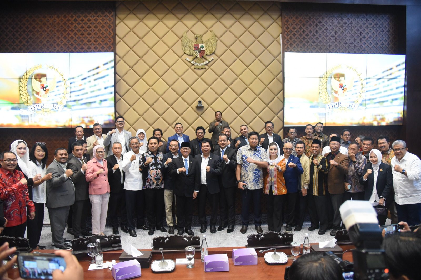 Komisi V Soroti Lemahnya Kemendes-PDT Awasi Dana Desa: Pemda Lebih Takut kepada Inspektorat!