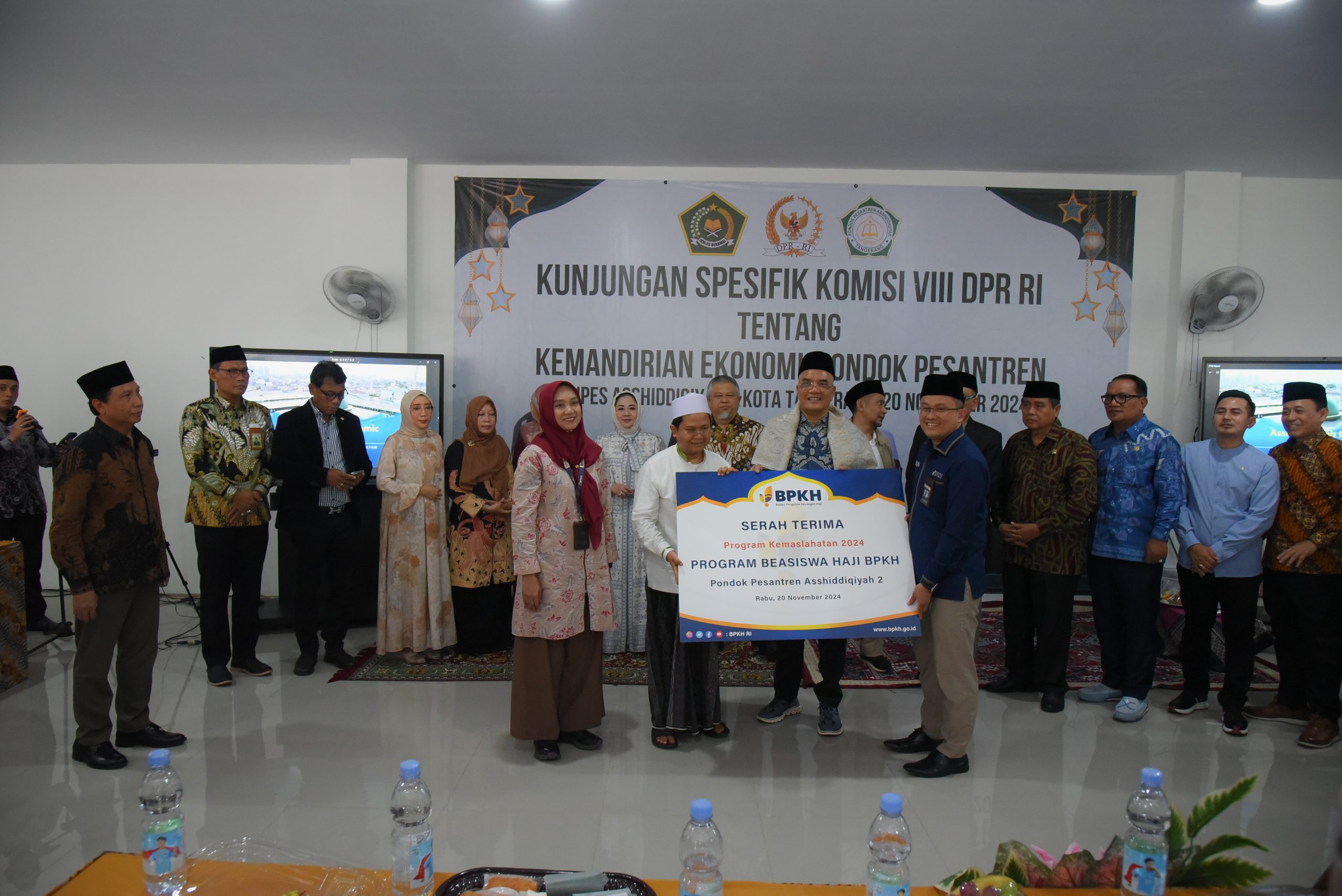 Marwan Dasopang: Dorong Kemandirian Pesantren untuk Perkuat Ekonomi dan Pendidikan