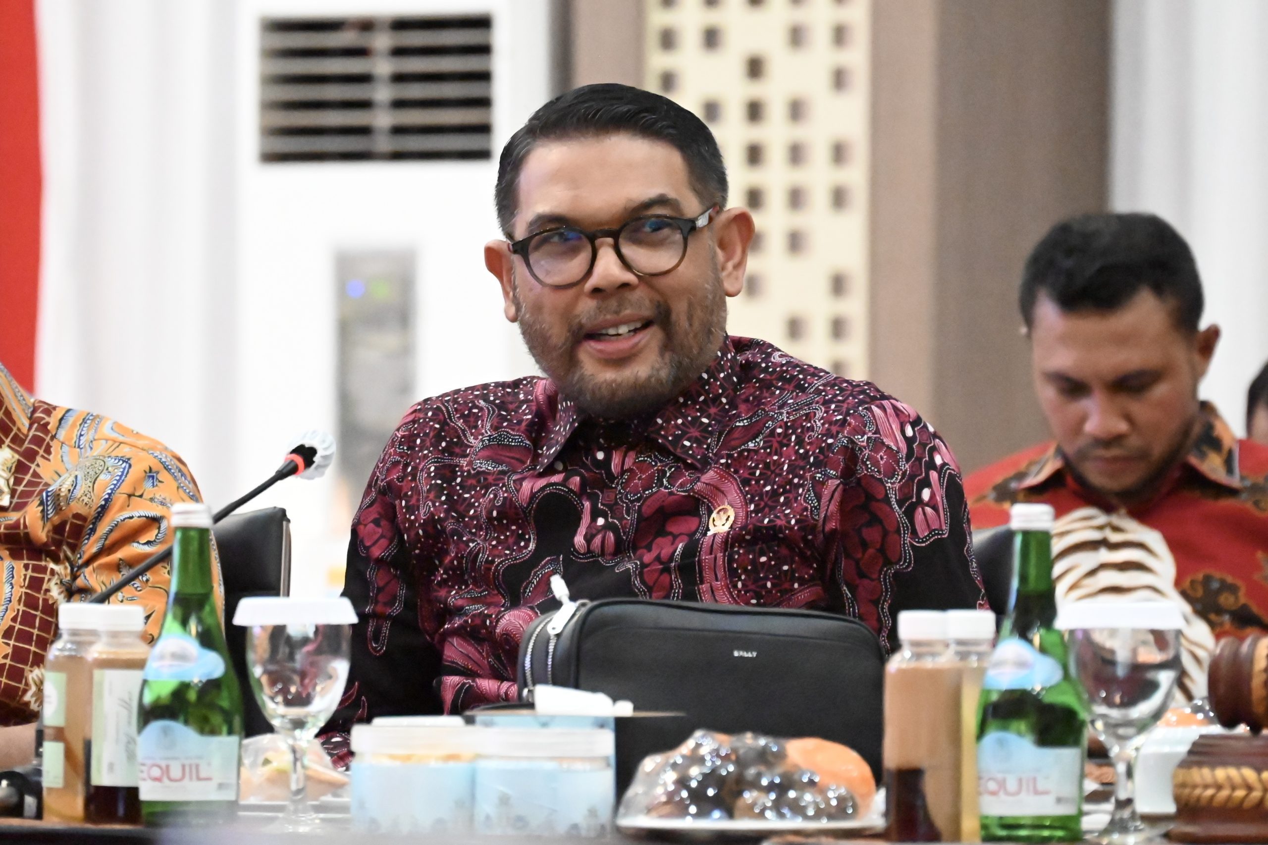 Bikin Negara Rugi Triliunan Rupiah, Nasir Djamil Usulkan Panja Penegakan Hukum Impor Ilegal