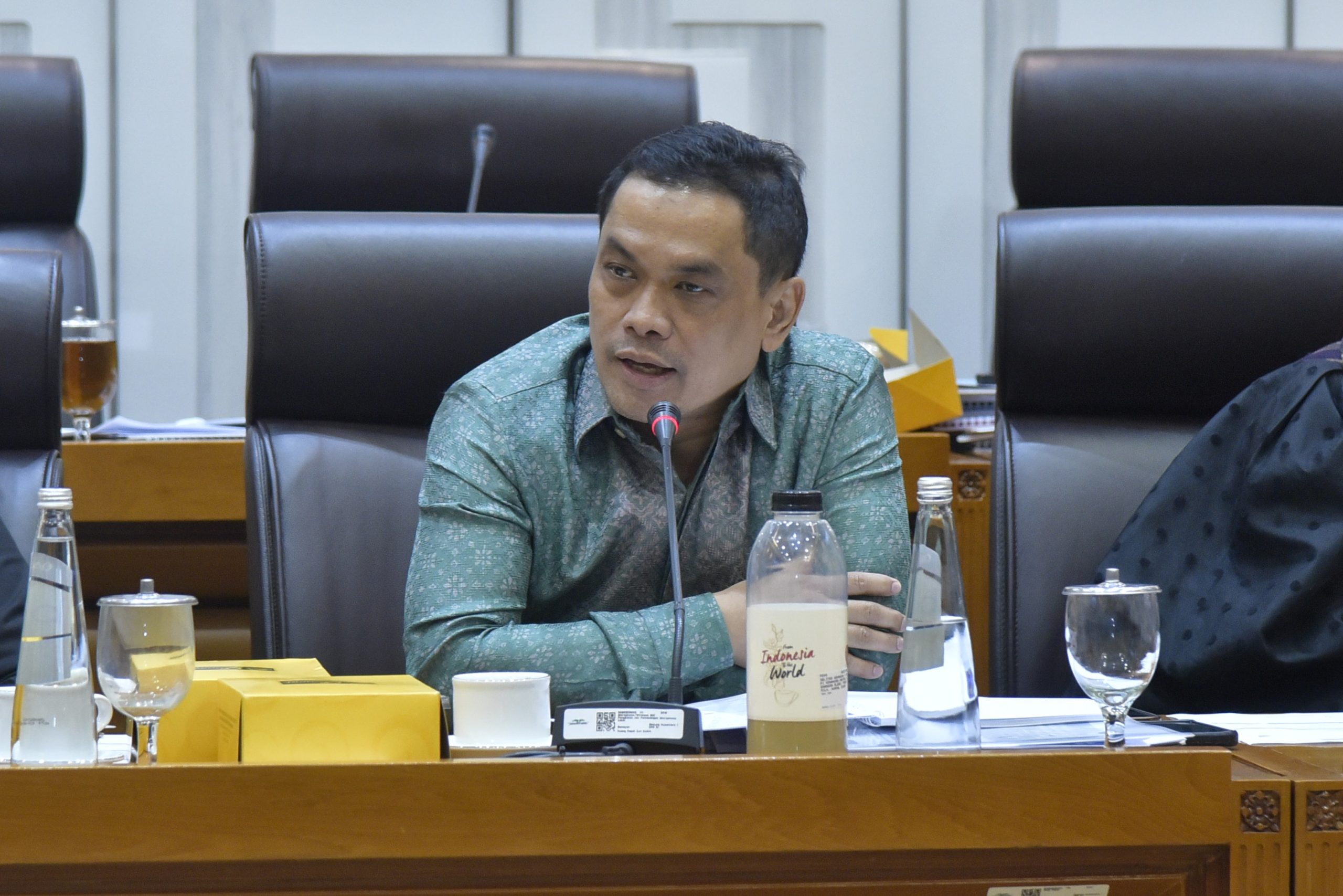 Charles Meikyansyah Tekankan Pentingnya Stabilitas Ekonomi di Momen Libur Akhir Tahun