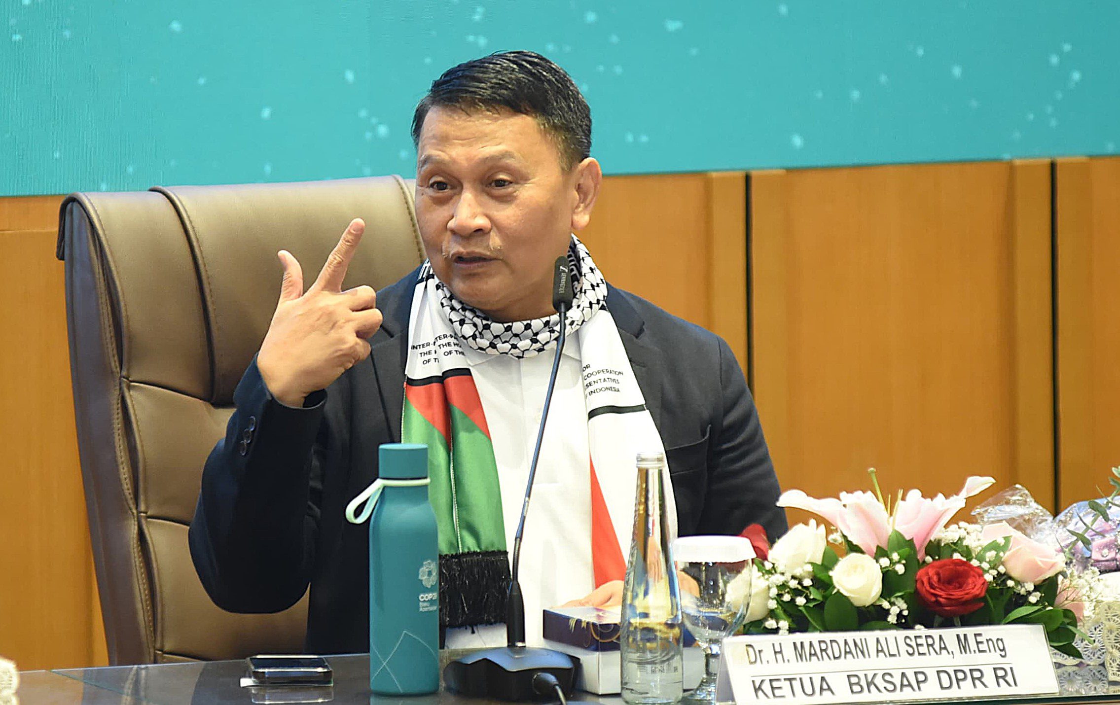 Rencana Trump Relokasi Warga Palestina Upaya Pembangkangan Hukum dan Norma Internasional