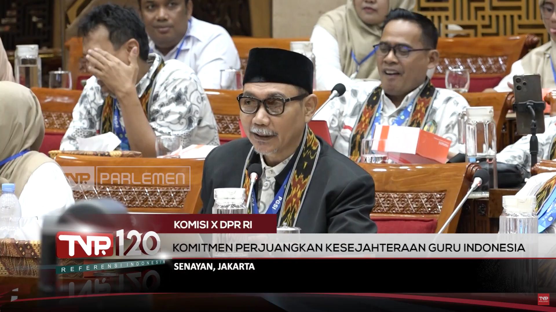 Komisi X DPR RI : Komitmen Perjuangkan Kesejahteraan Guru Indonesia – TVR 120