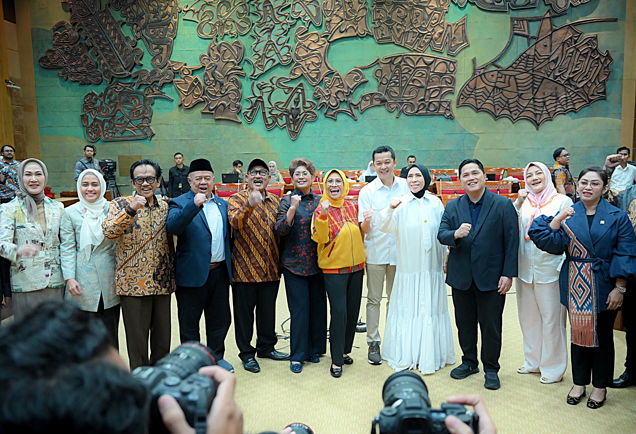 Komisi X Setujui Proses Naturalisasi Emil Audero, Joy Mathijs, dan Dean James Masuk Timnas