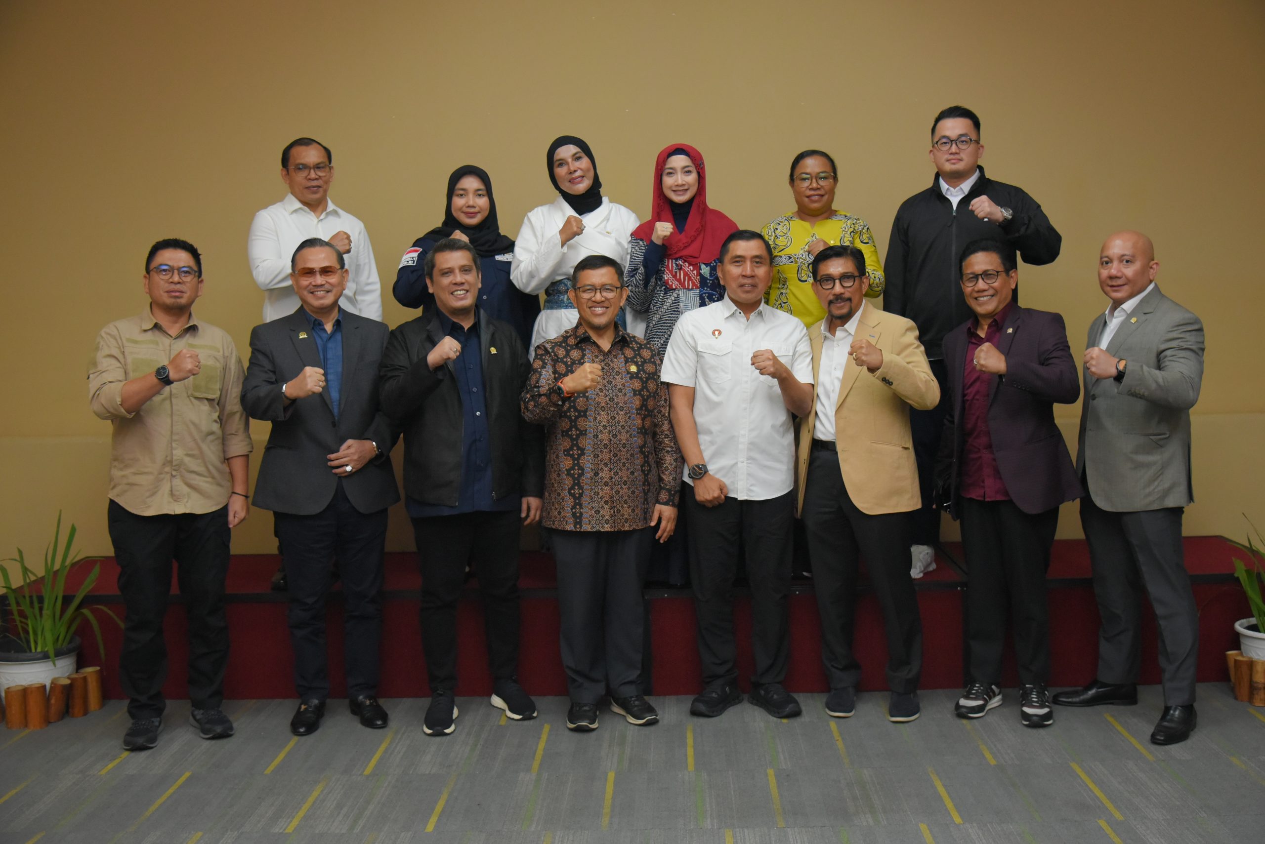 Komisi I Dorong Regulasi untuk Keamanan Laut di Indonesia