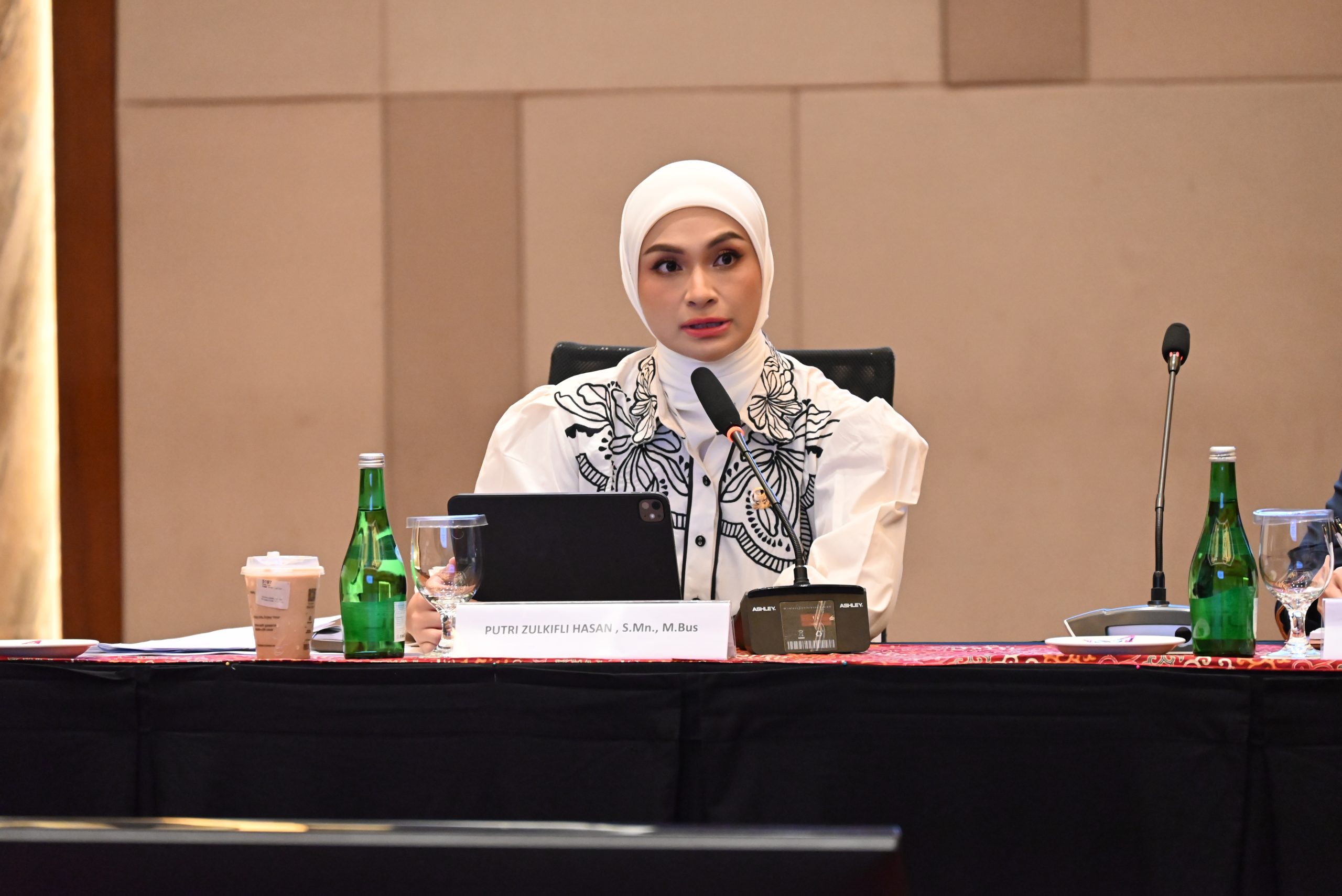 Komisi XII Dorong Percepatan Transisi Energi dan Penyaluran BBM Tepat Sasaran di Sumbar