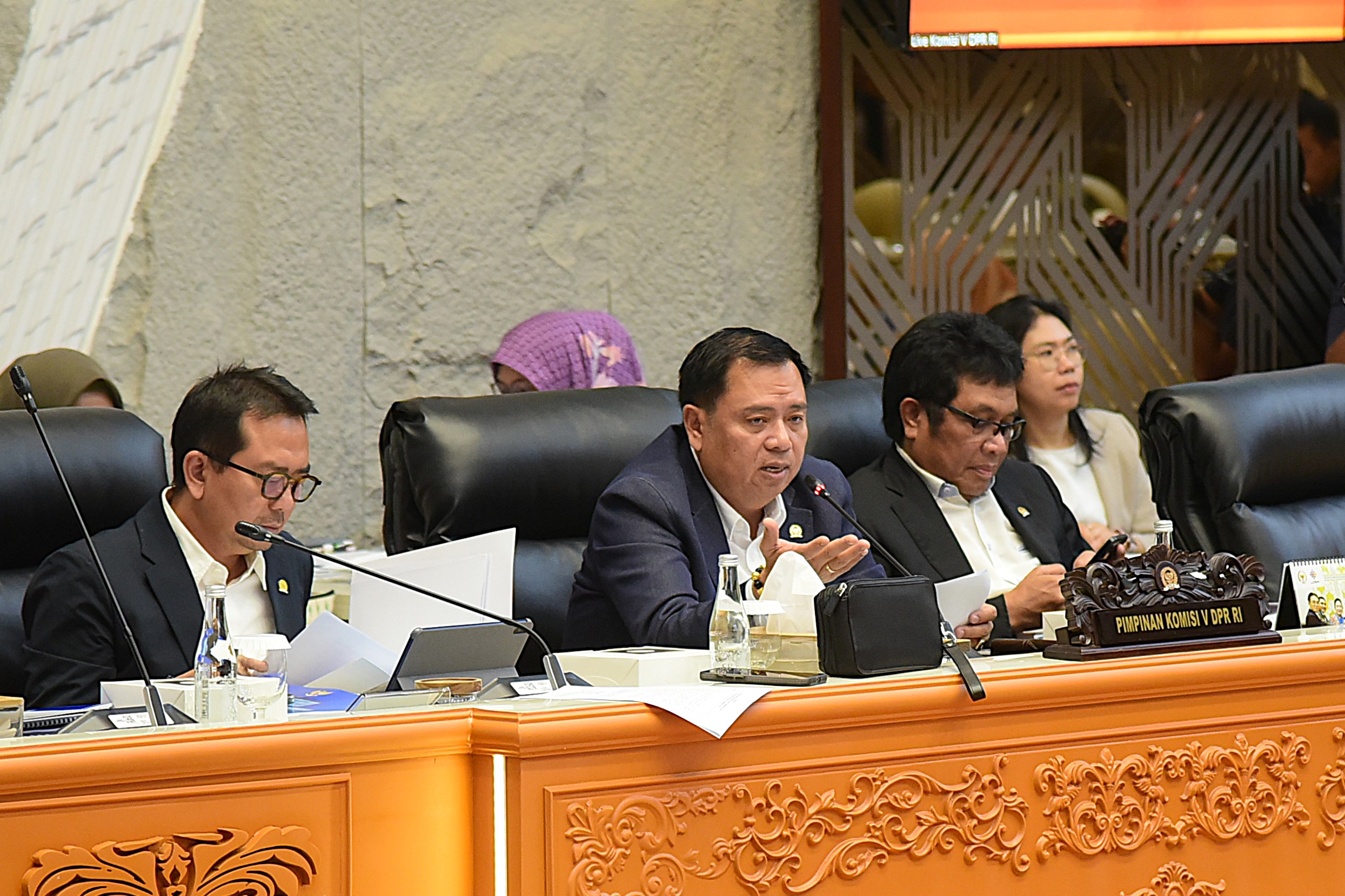 Evaluasi Mudik 2025, Komisi V Soroti Tarif Mahal dan Delay Penerbangan