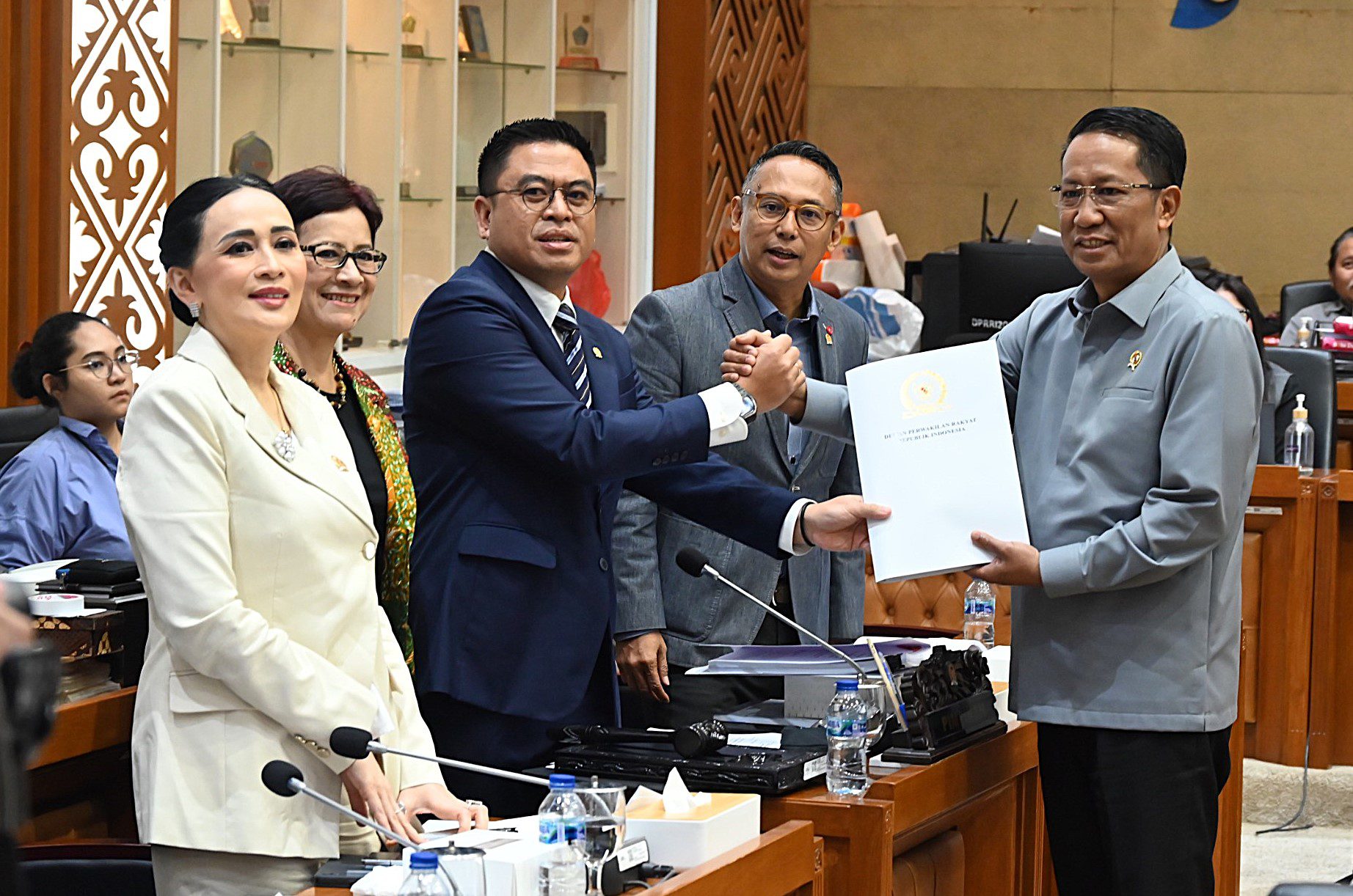 Pansus DPR Dorong RUU Pengelolaan Ruang Udara Lengkapi Payung Hukum Penerbangan