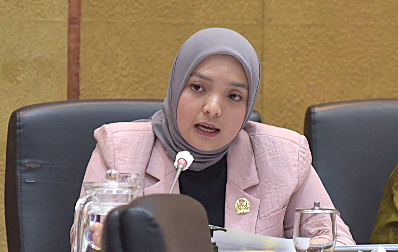 Menaker Harus Bukan Hotline Pengaduan Penanganan Ijazah di Setiap Provinsi