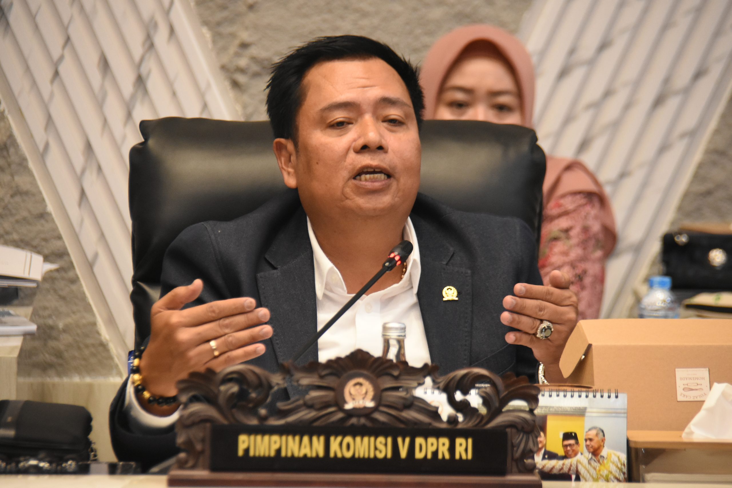 Raker Bahas APBN 2025, Komisi V Soroti Ketidakterbukaan Informasi Anggaran Kemen-PUPR