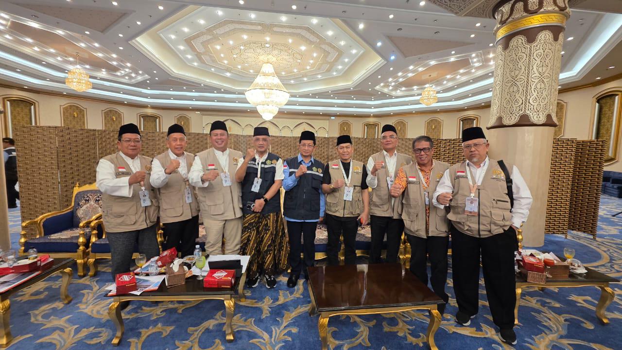 Rapat Evaluasi Timwas Haji DPR: Kartu Nusuk, Pemondokan, Hingga Maktab Jadi Sorotan Utama